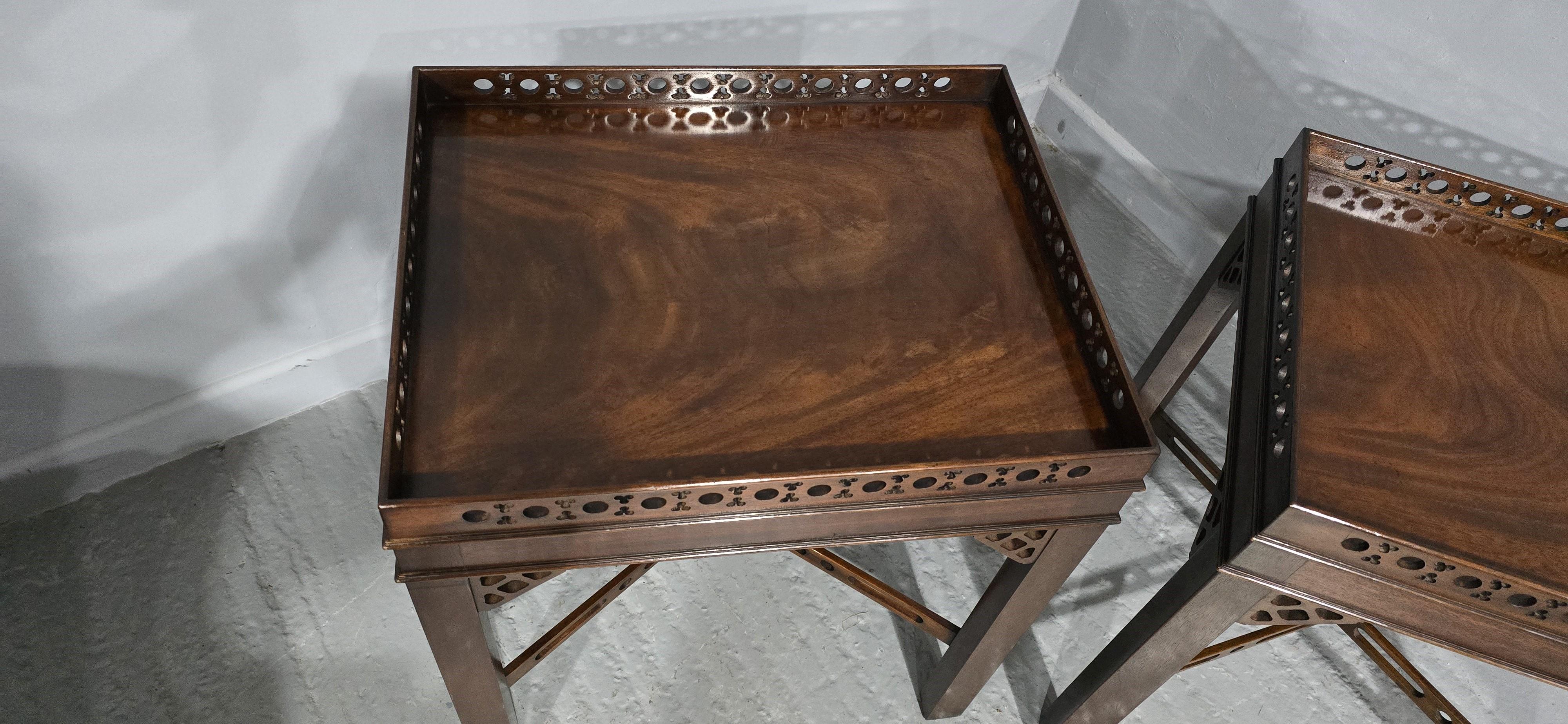English Good Pair Mahogany Lamp Tables For Sale