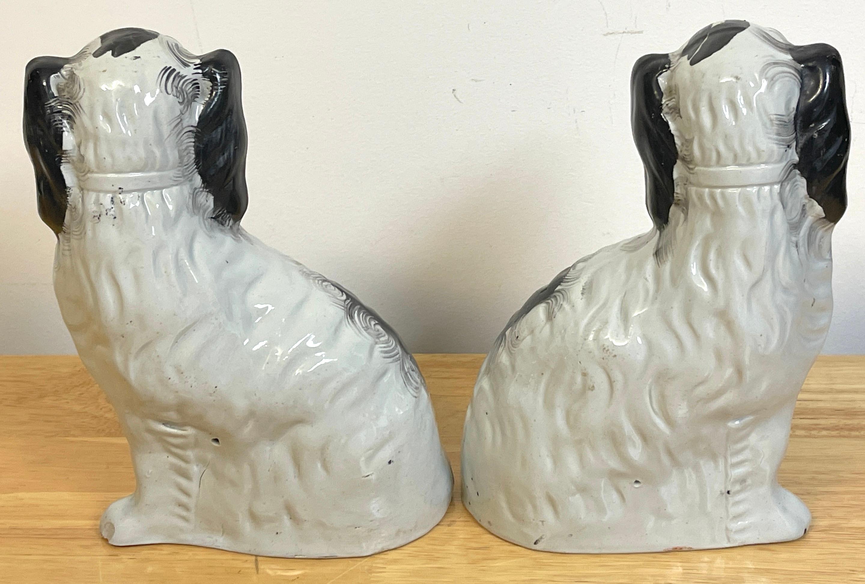 Good Pair of 19th C Staffordshire Black & White Spaniels  In Good Condition In West Palm Beach, FL