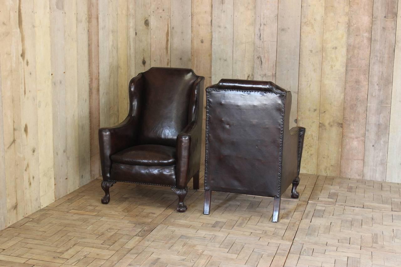Good Pair of circa 1910 English Wingback Leather Armchairs 2
