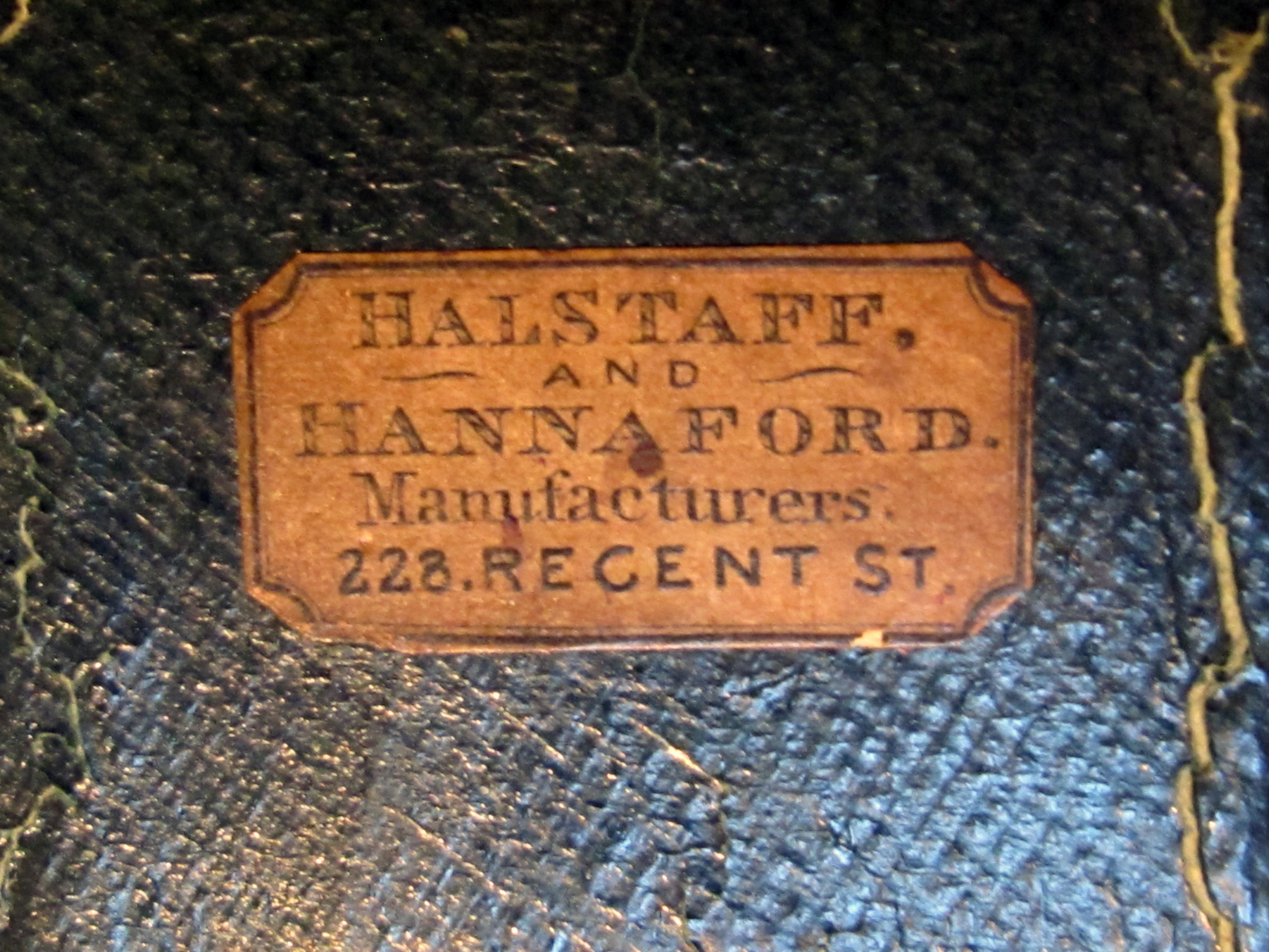 Good Quality English Victorian Domed Burl Walnut Box by Halstaff & Hannaford 2