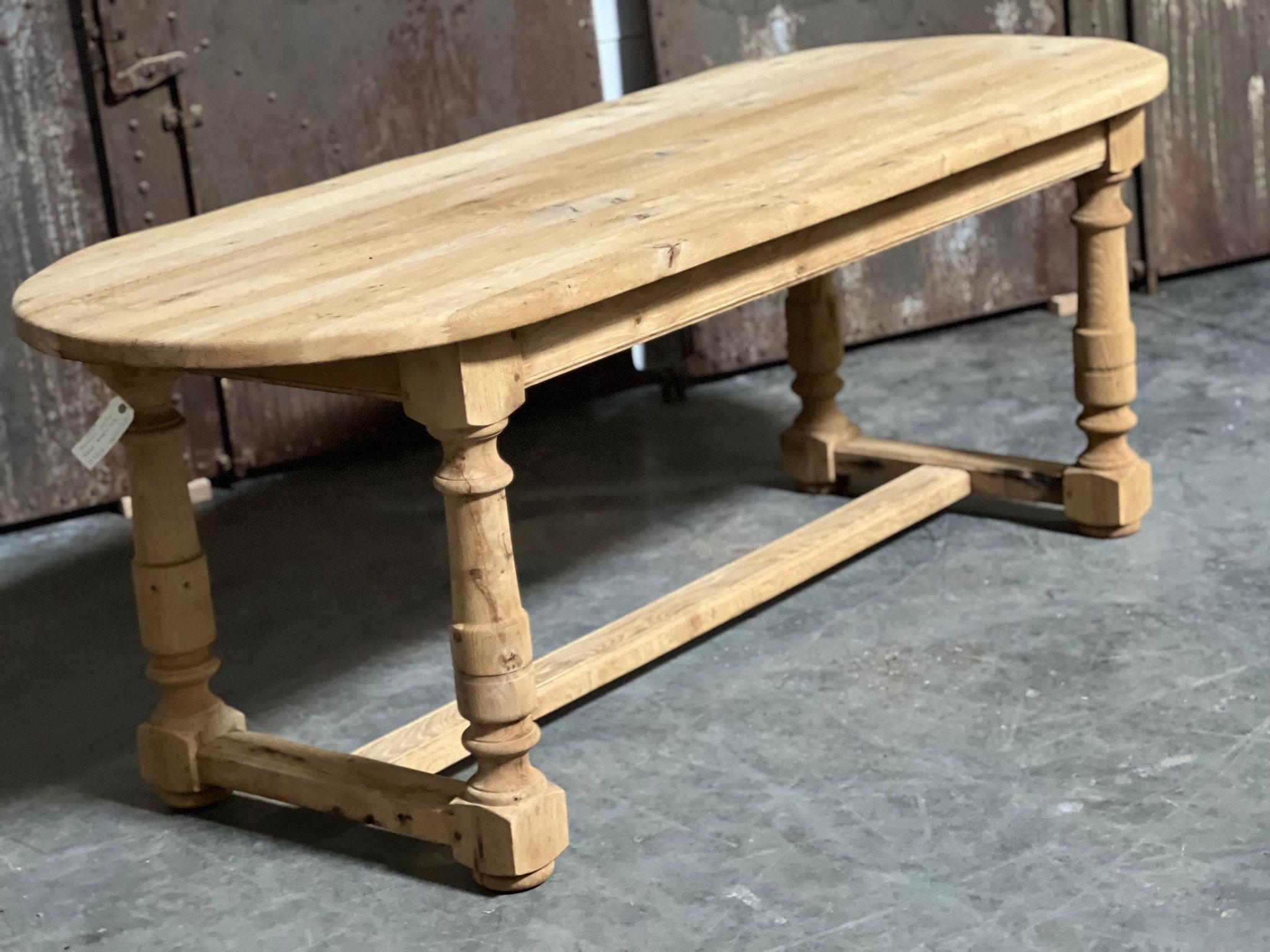 Good Quality French Bleached Oak Farmhouse Dining Table  7