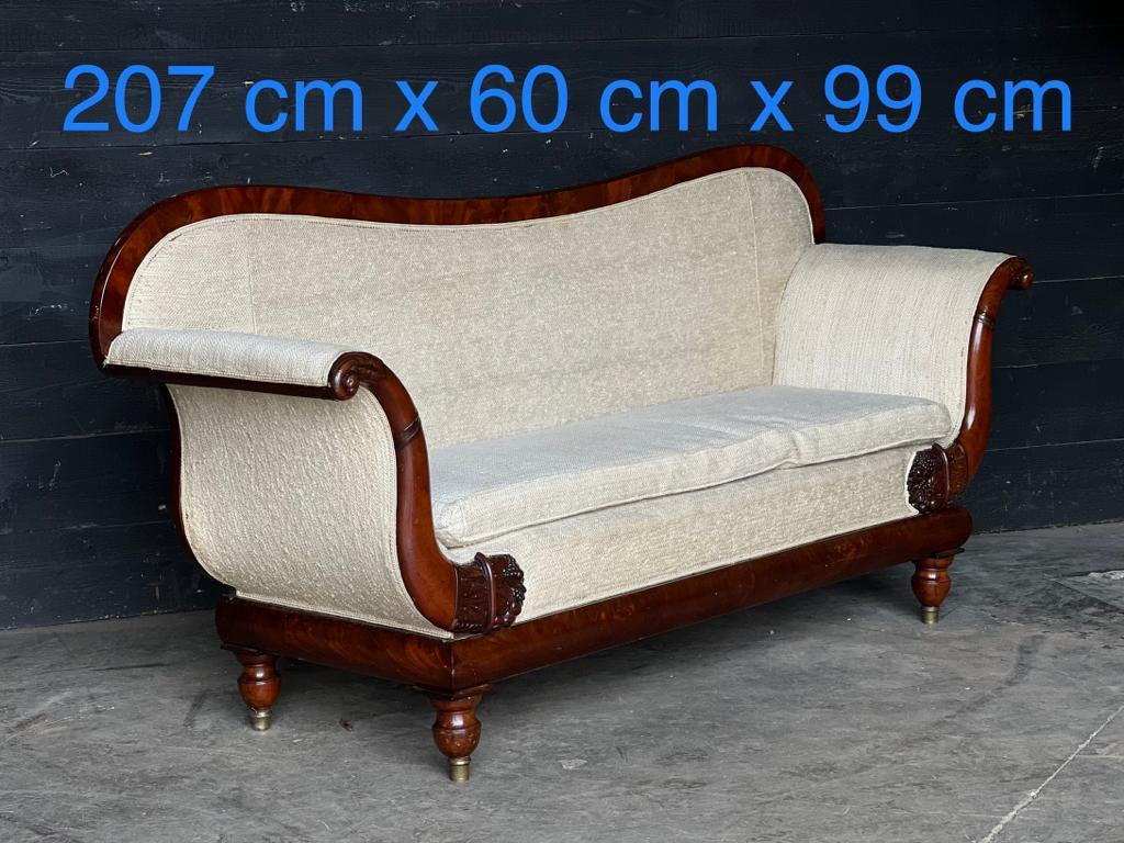Good Quality French Regence Period Settee 1