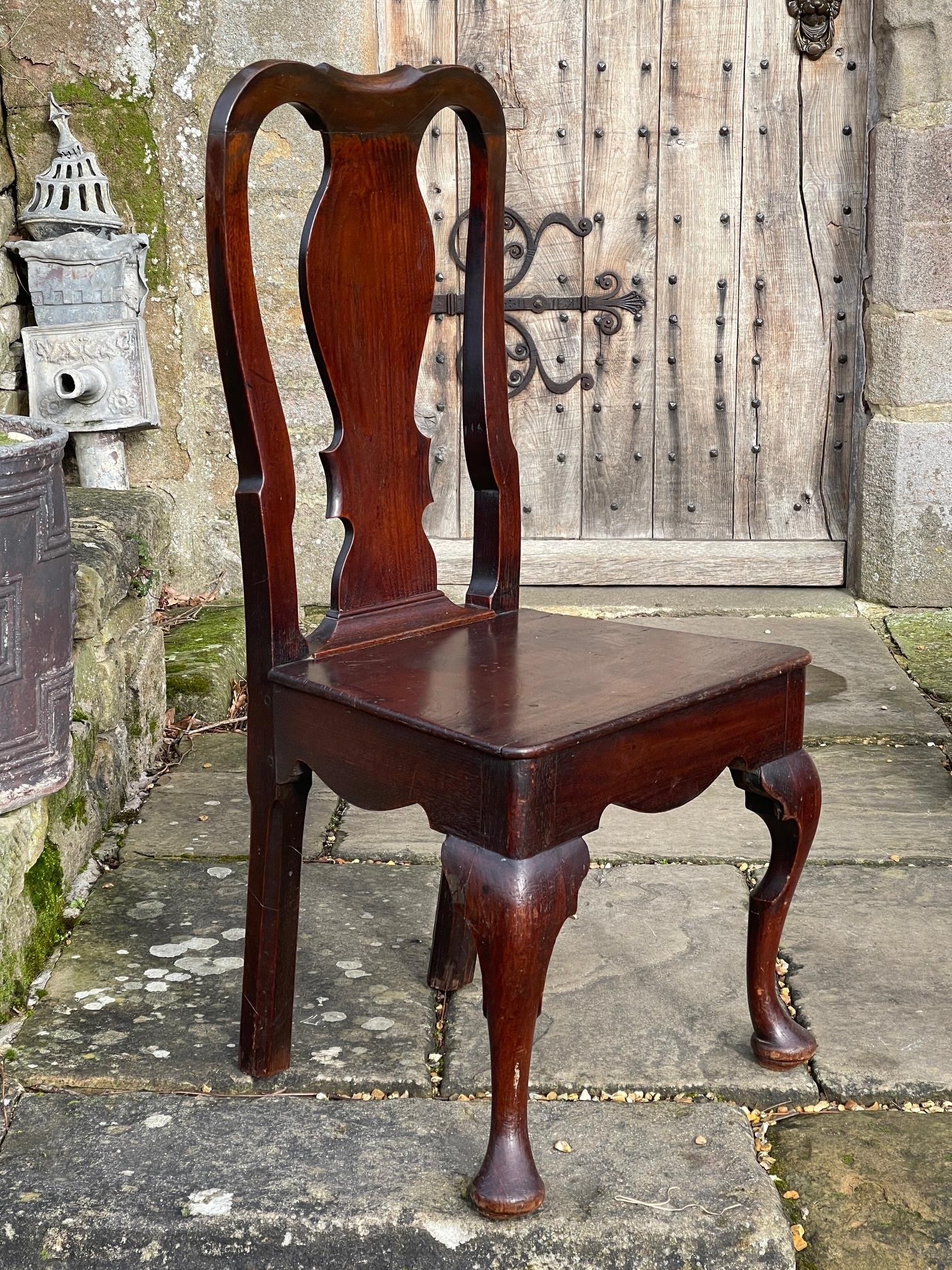 Good quality queen Anne period single chair c1720

good shaped legs and seat rails rich colour and patination

Size  101 cms high

49cms wide

seat 44 cms
