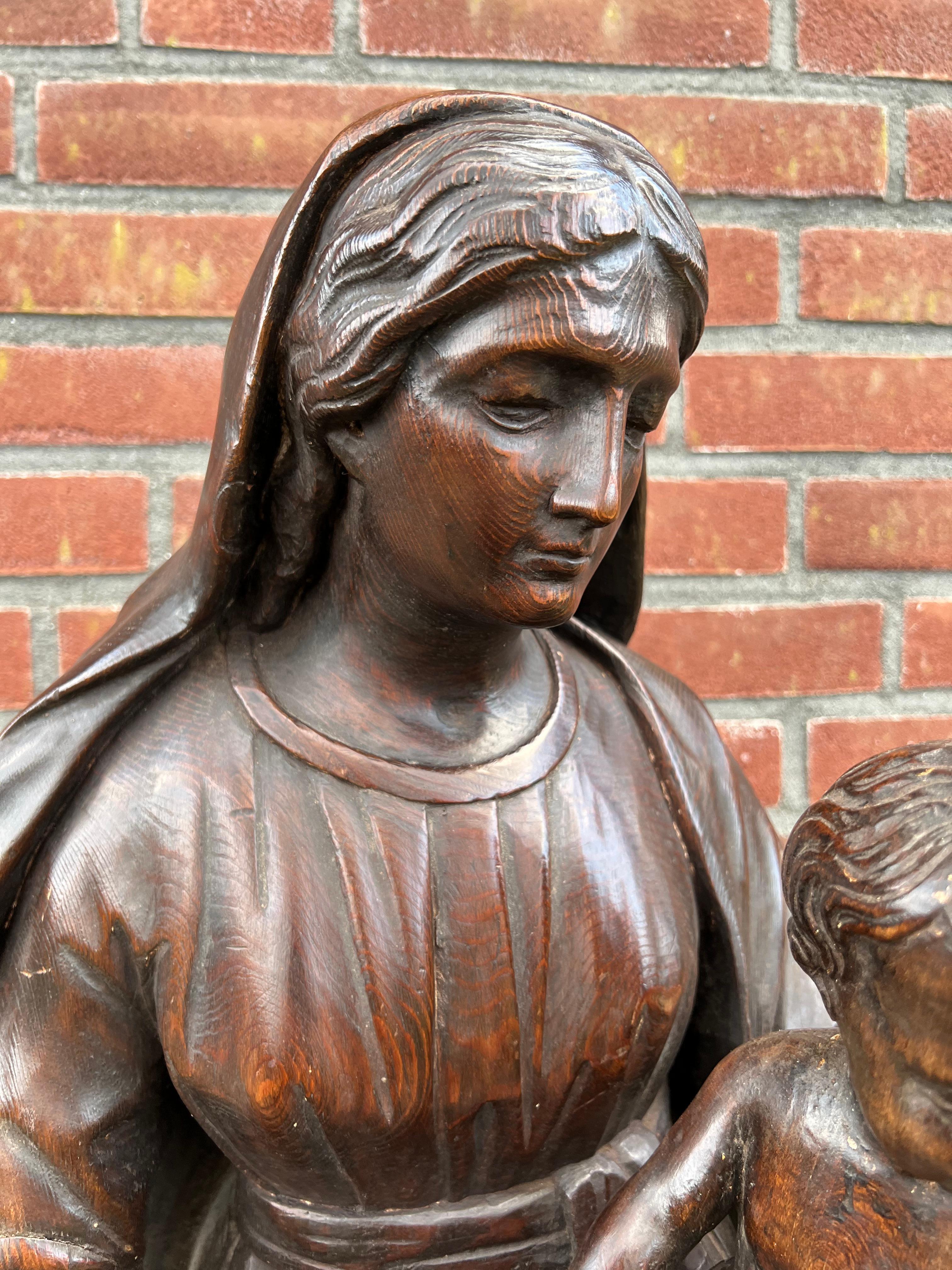statue marie et jesus