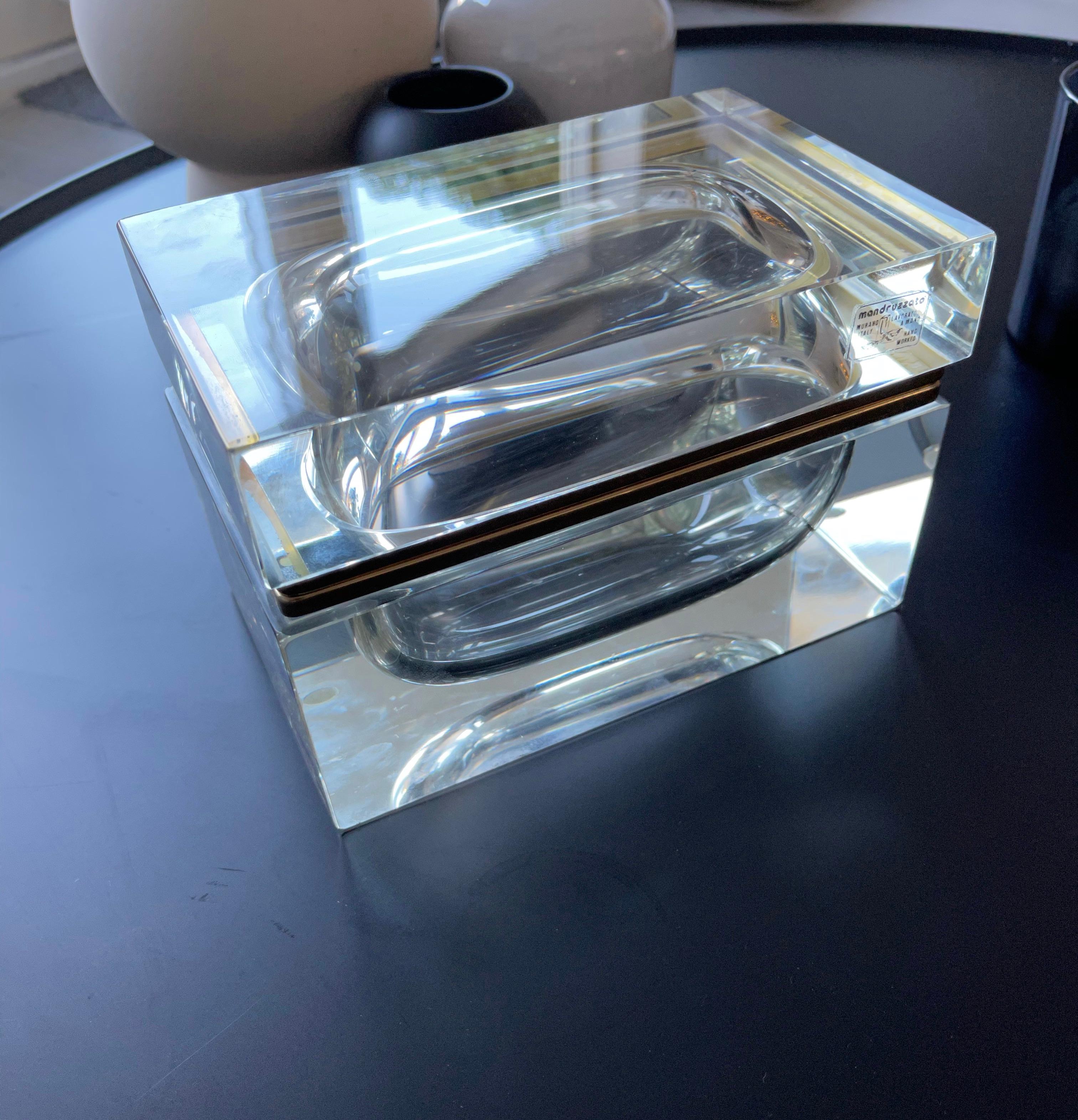 Good Size and Exceptional Murano Clear Glass Art Box Designed by Mandruzzato 5