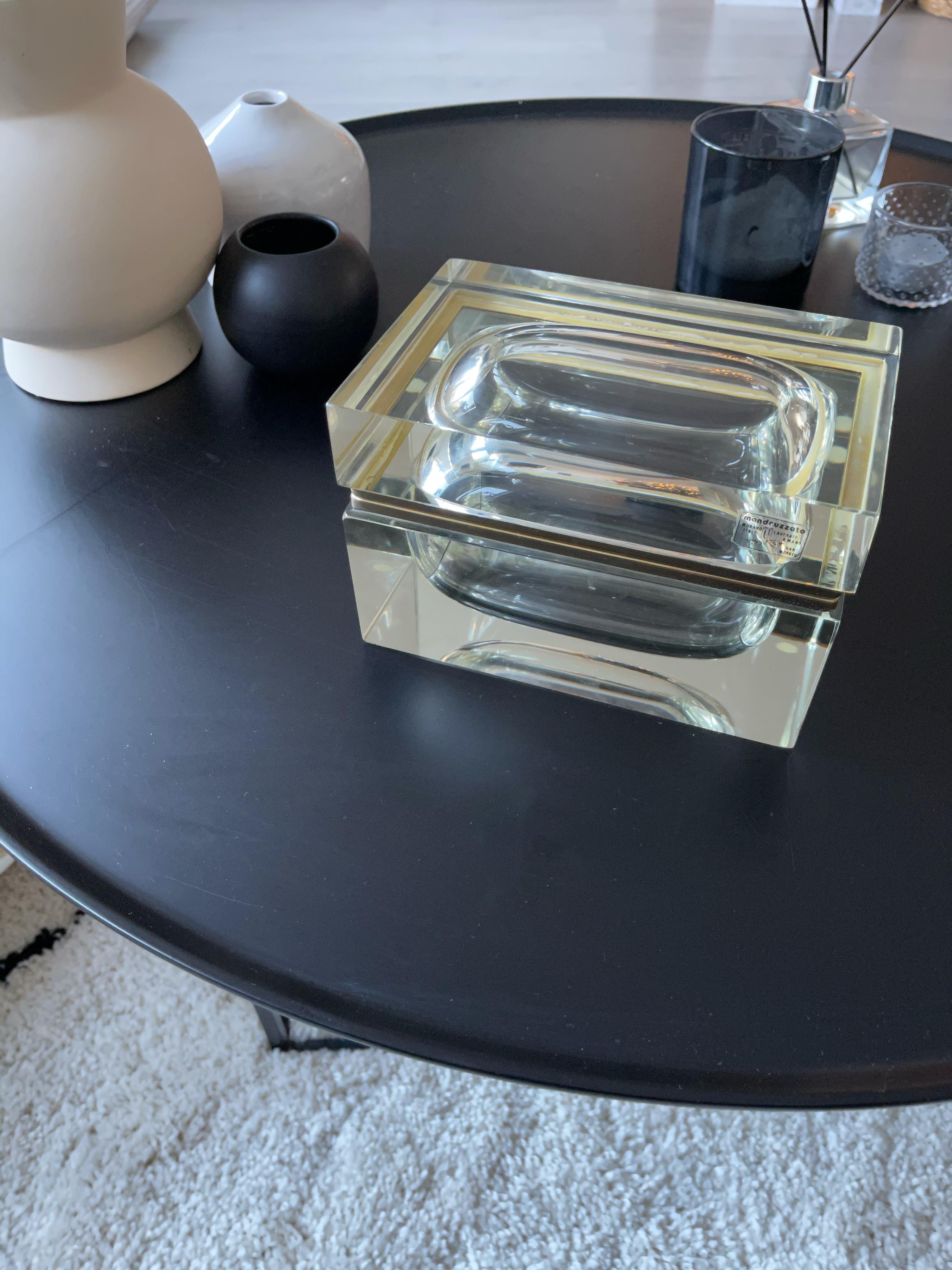 Good Size and Exceptional Murano Clear Glass Art Box Designed by Mandruzzato 3