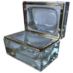 Boîte d'art en verre transparent de Murano de bonne taille et exceptionnelle:: conçue par Mandruzzato