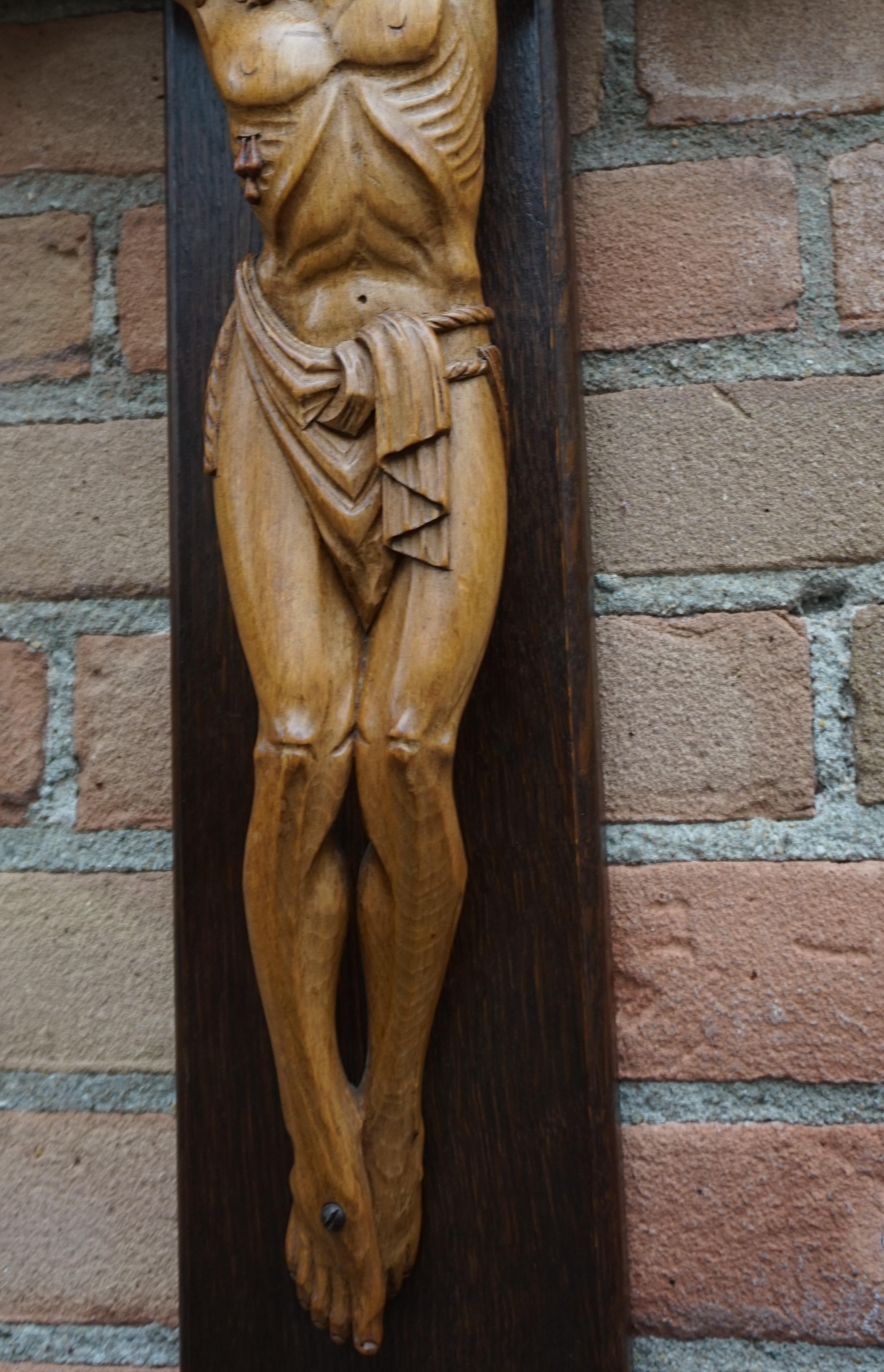 European Good Size and Hand Carved Mid to Early 20th Century Corpus of Christ or Crucifix