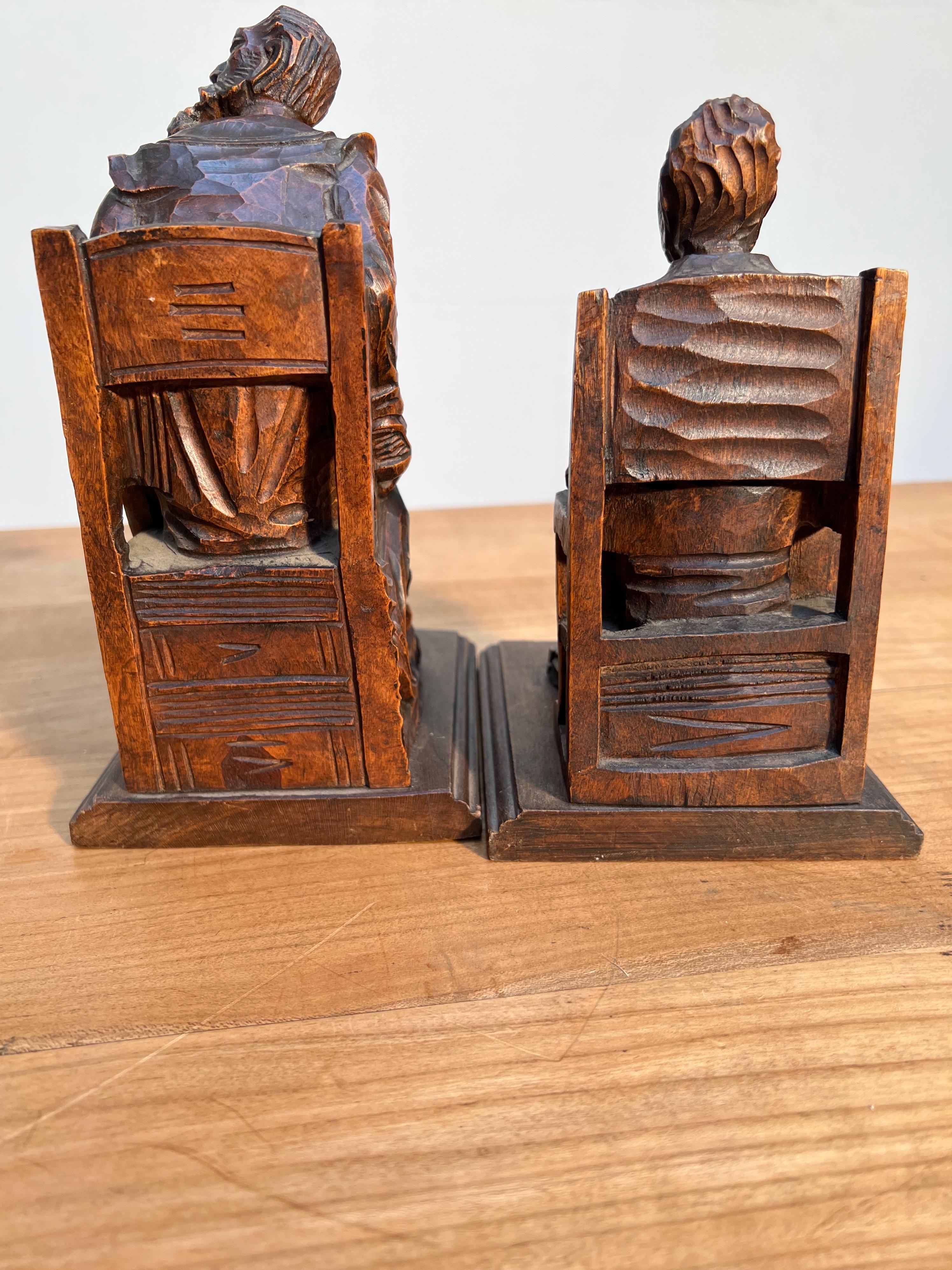 Good Size Pair of Hand Carved & Patinated Don Quixote and Sancho Panza Bookends For Sale 3