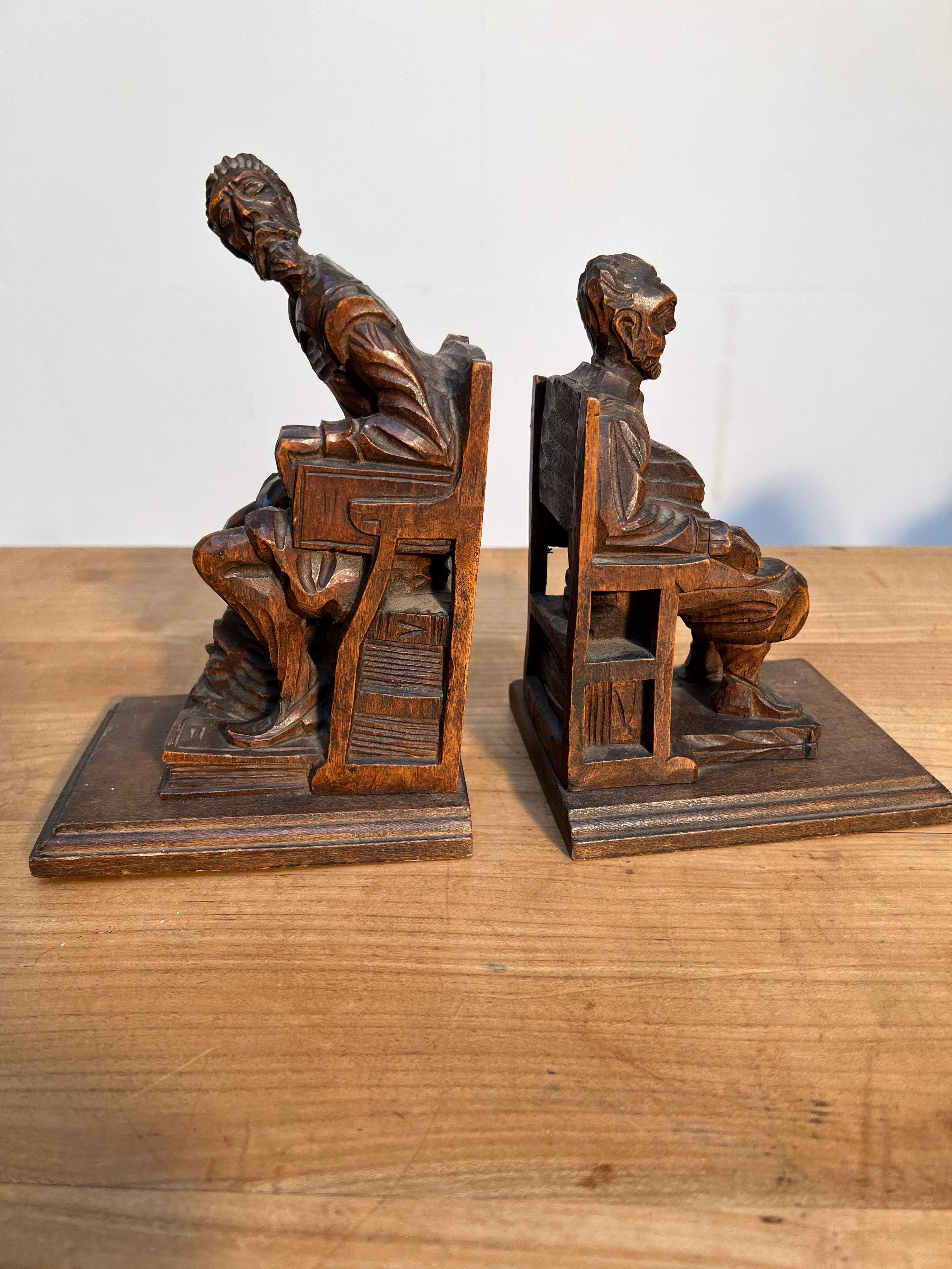Good Size Pair of Hand Carved & Patinated Don Quixote and Sancho Panza Bookends For Sale 7