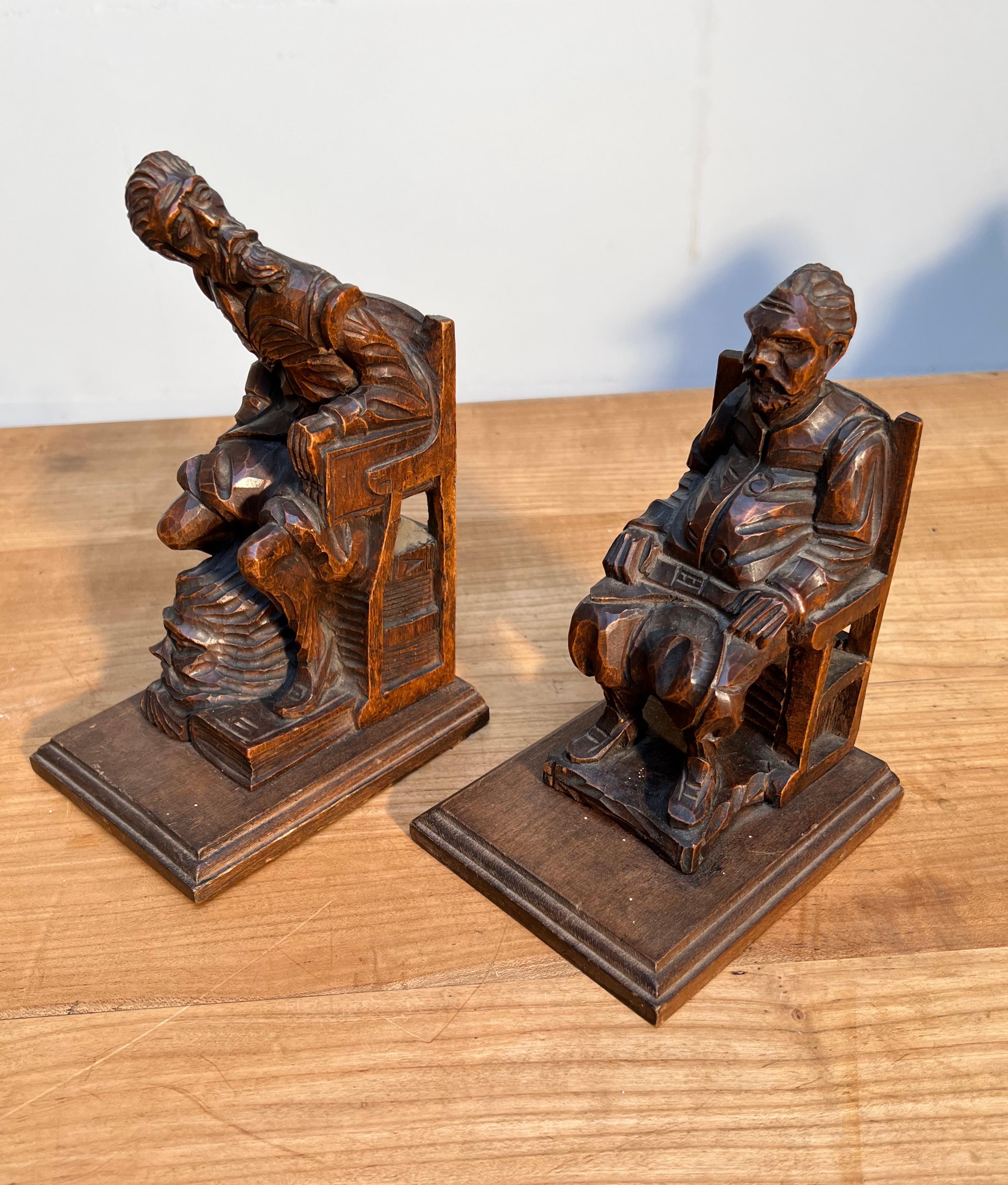Wood Good Size Pair of Hand Carved & Patinated Don Quixote and Sancho Panza Bookends For Sale