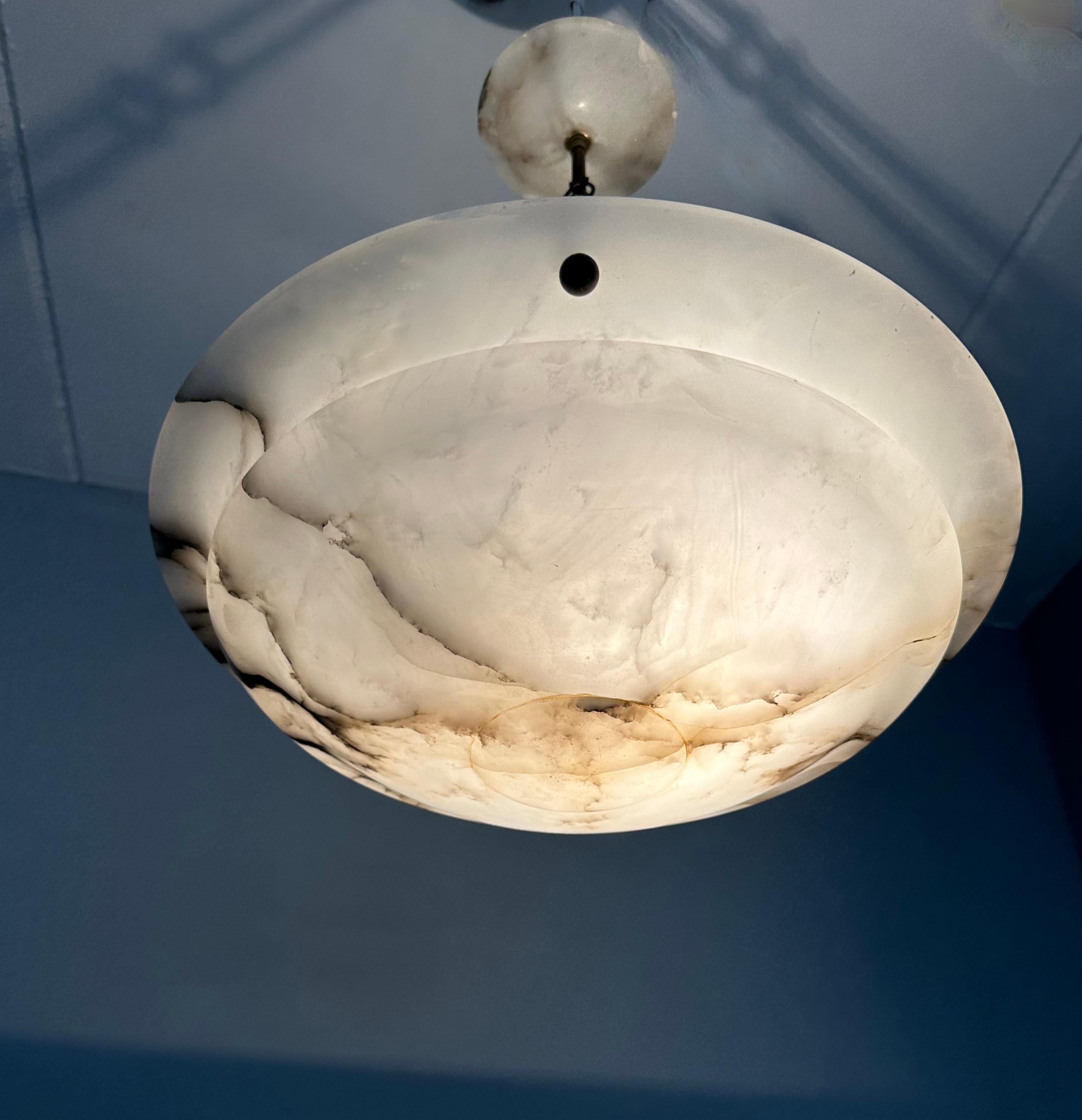 Good Size & Perfectly Balanced Art Deco White & Black Alabaster Pendant Light 8