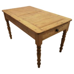 Good sturdy Pine Farmhouse Kitchen Table  A good Farmhouse table