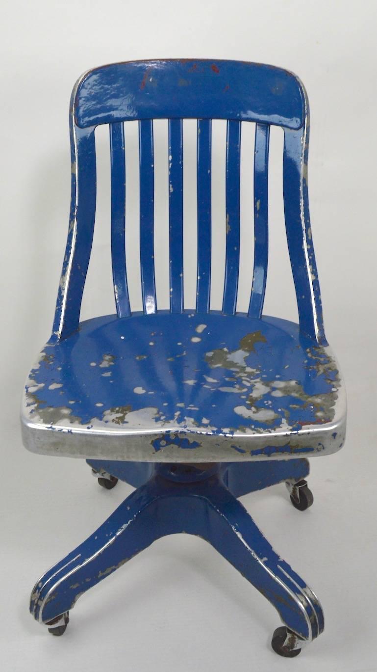 GoodForm Aluminium Swivel Desk Chair in Later Blue Paint Finish 4