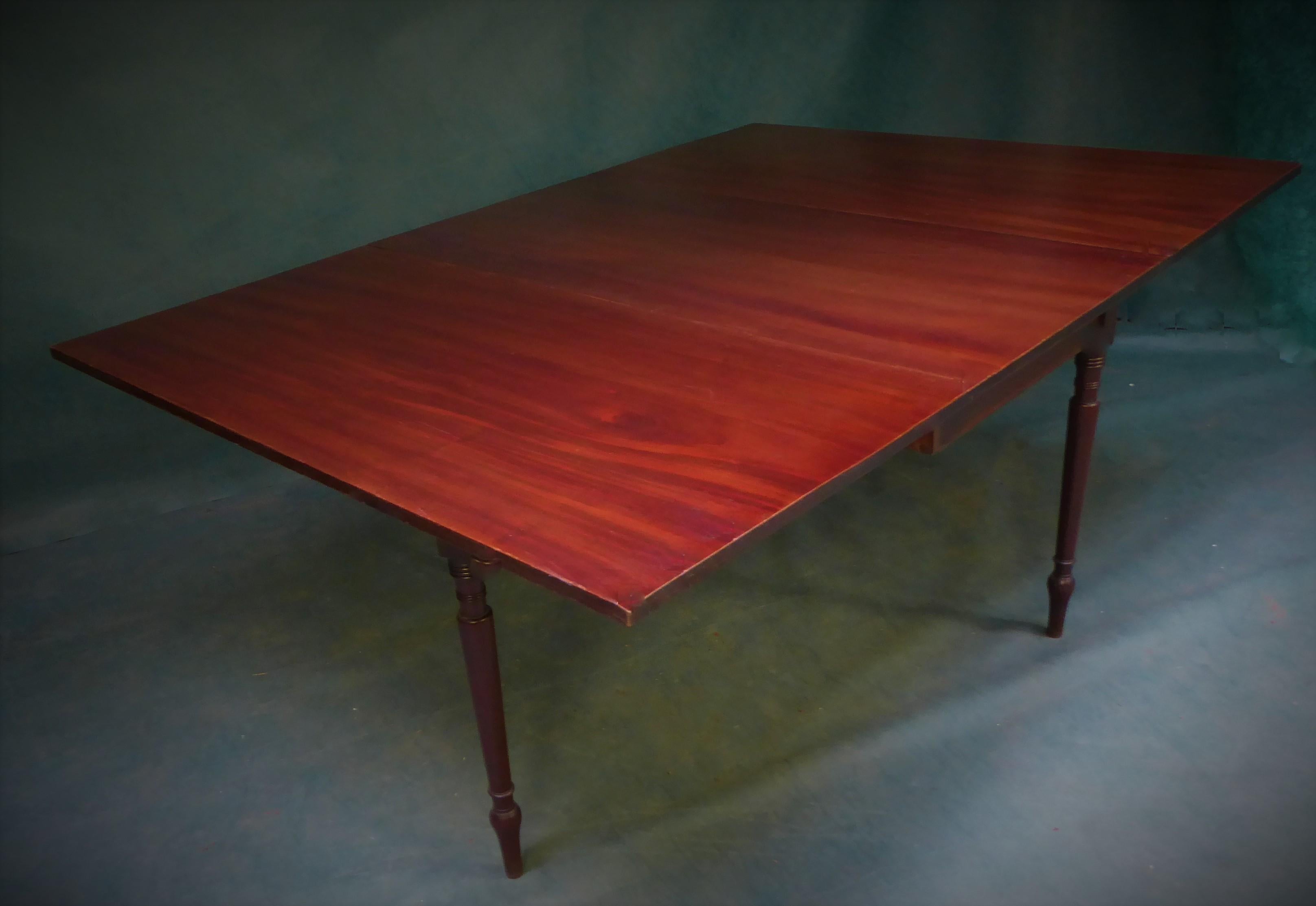 Mahogany Gooduseful drop leaf dining table For Sale