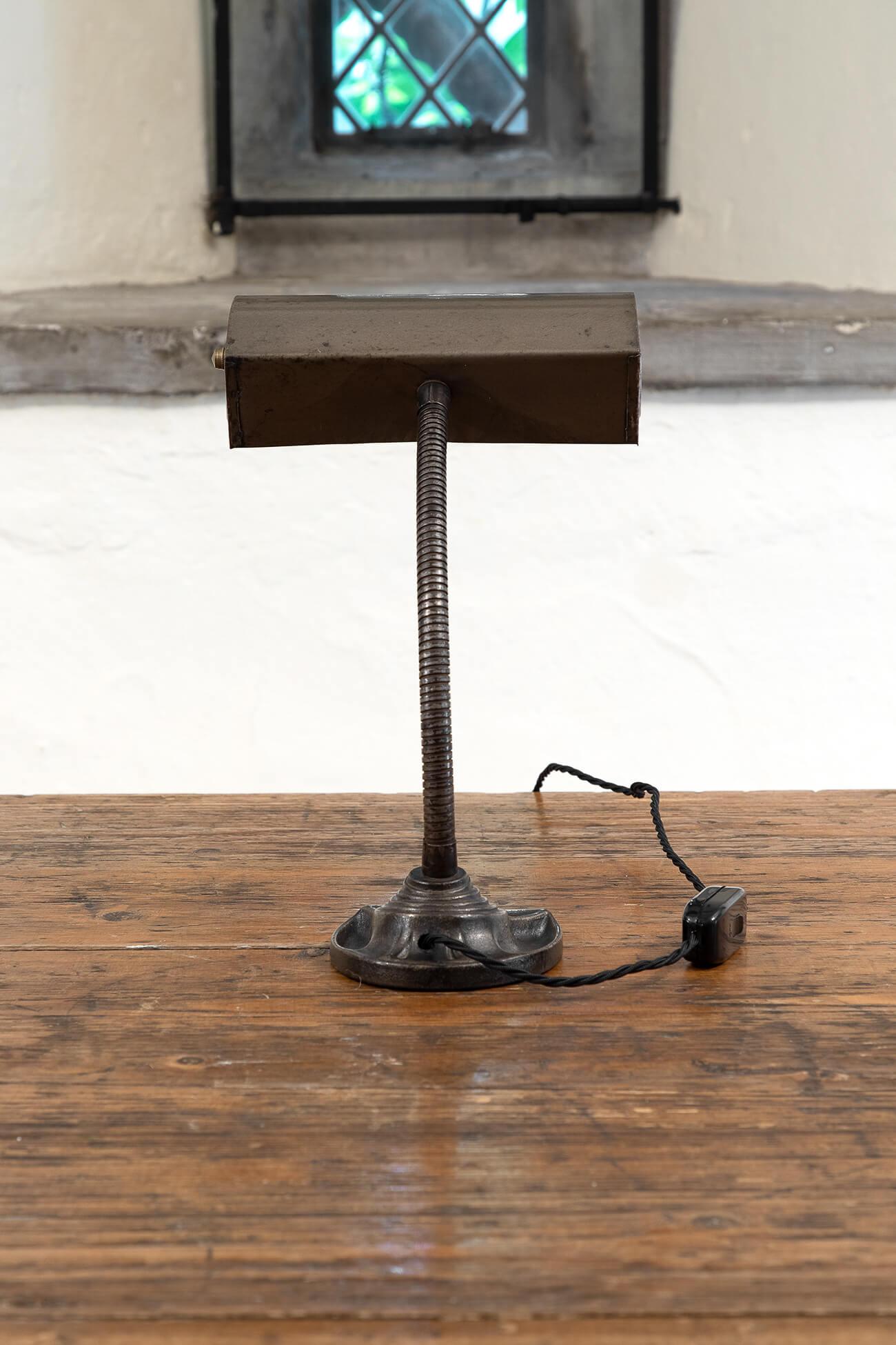 Gooseneck Banker’s Desk Lamp with Cast Iron Base, 1930s 1