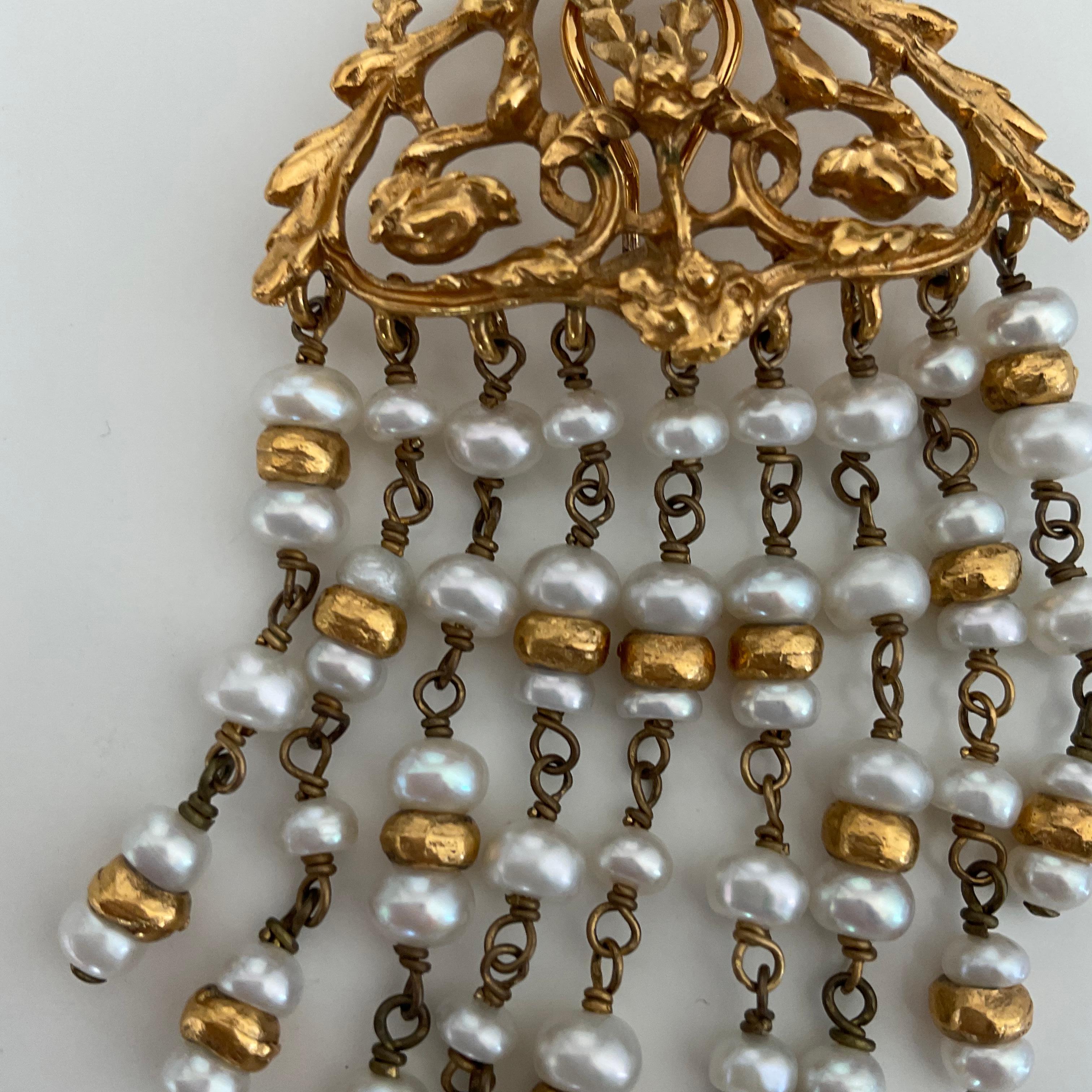 Goossens chandelier pearls earrings In Excellent Condition For Sale In PARIS, FR