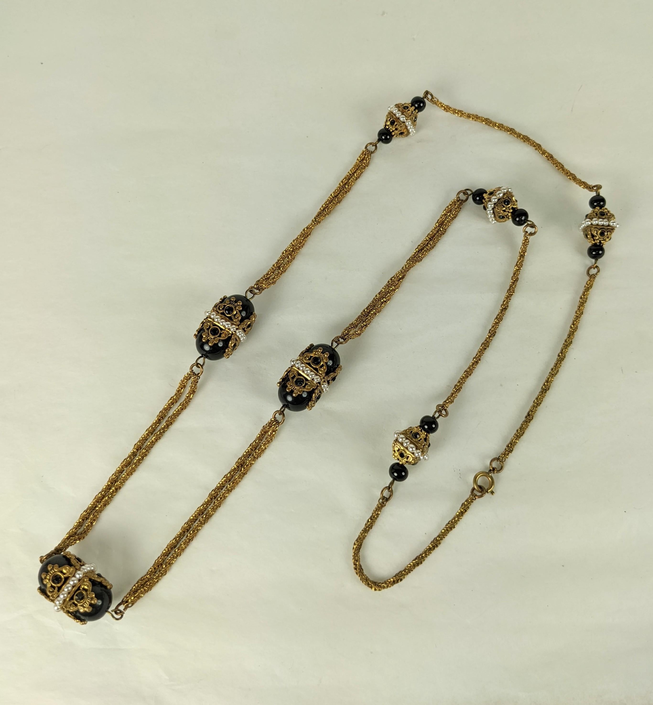 Goossens für Chanel Byzantinische Jet- und Kunstperlen-Sautoir-Halskette Damen im Angebot