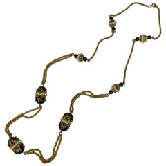 Goossens for Chanel Collana Sautoir in getto bizantino e finta perla