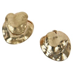 GOOSSENS Heart Clip-on Earrings in Gilt Metal