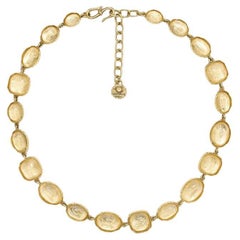Collar gargantilla de Goossens Paris, de latón chapado en oro de 24k con cristal de roca