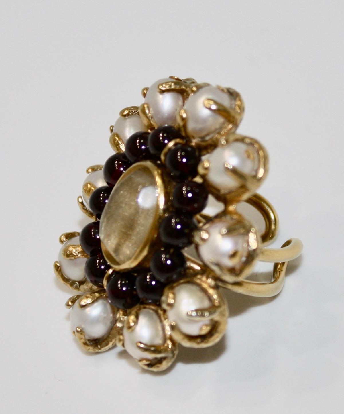 Goossens Paris Baroque Pearls and Garnet Ring For Sale 3