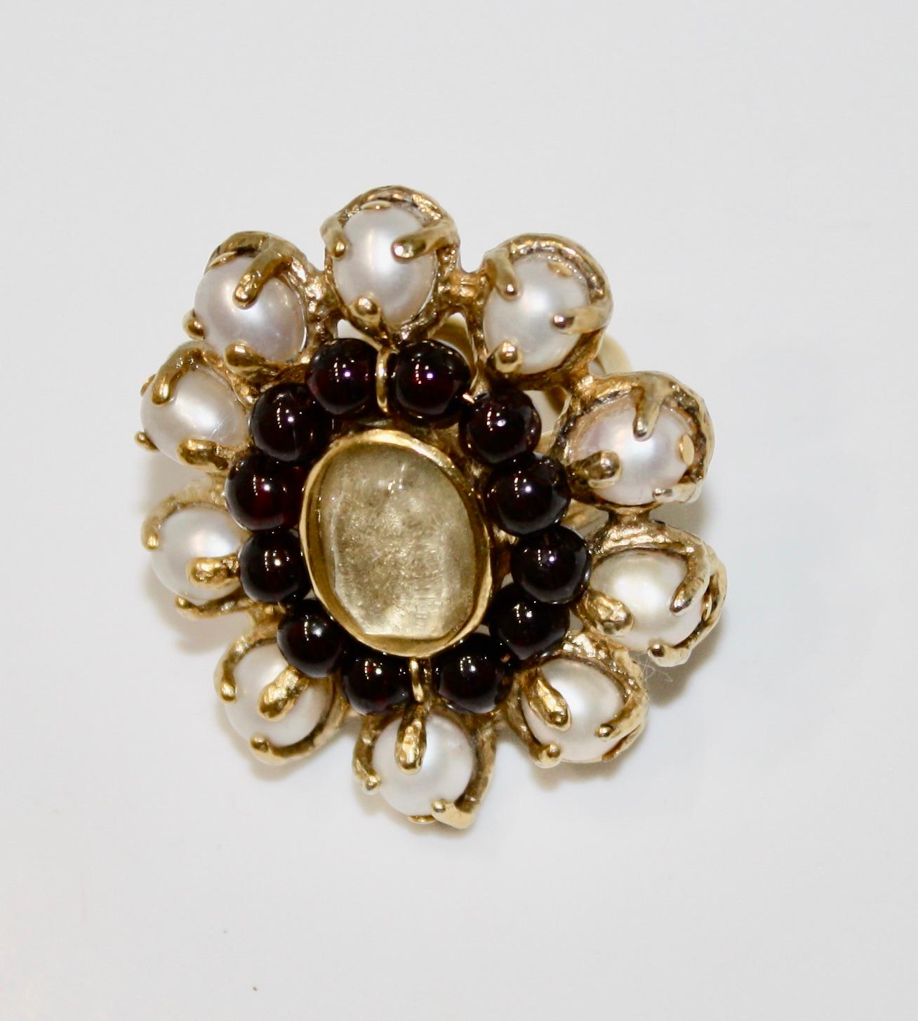 Goossens Paris Baroque Pearls and Garnet Ring For Sale 2
