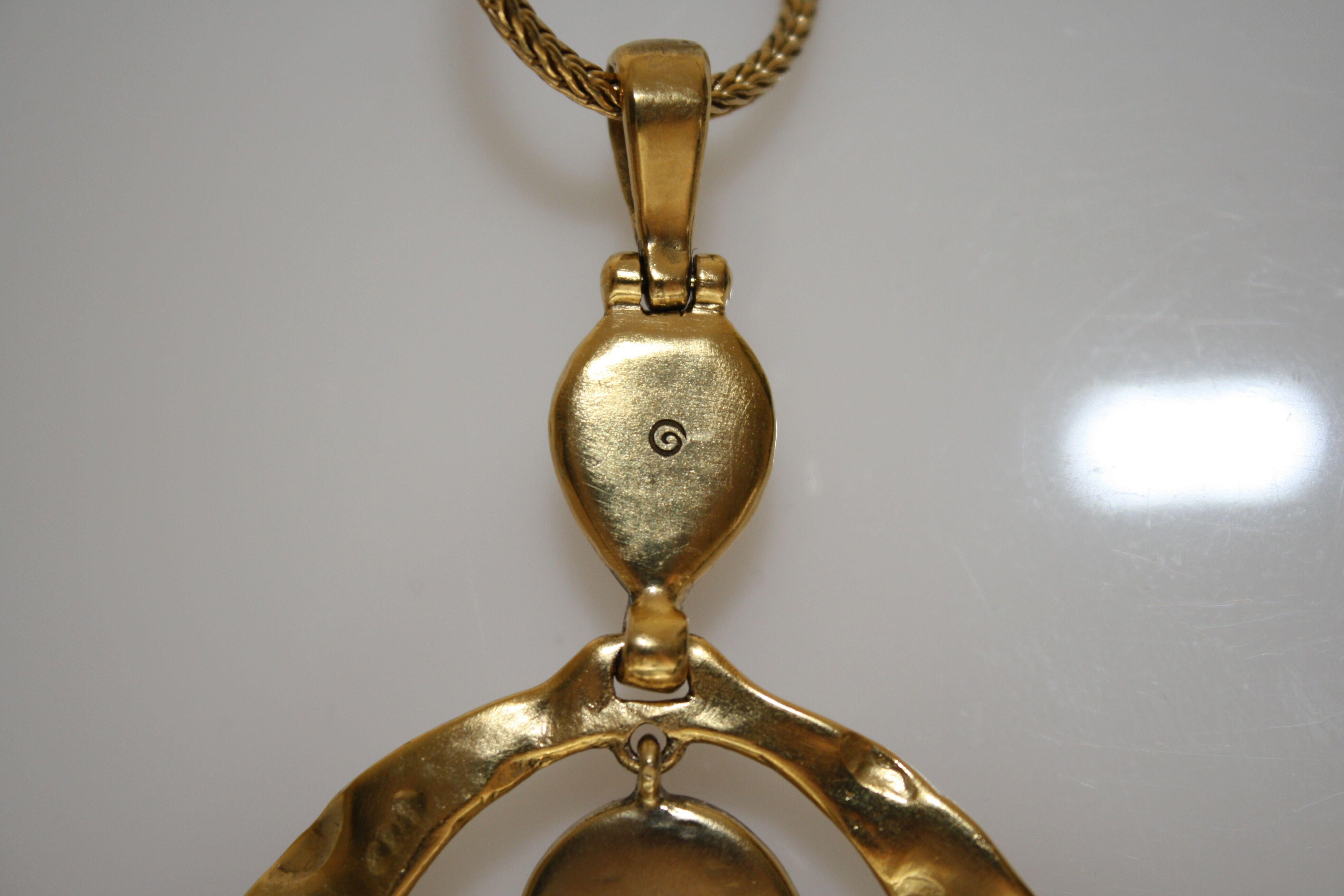 Goossens Paris Gold Pendant Necklace In New Condition In Virginia Beach, VA