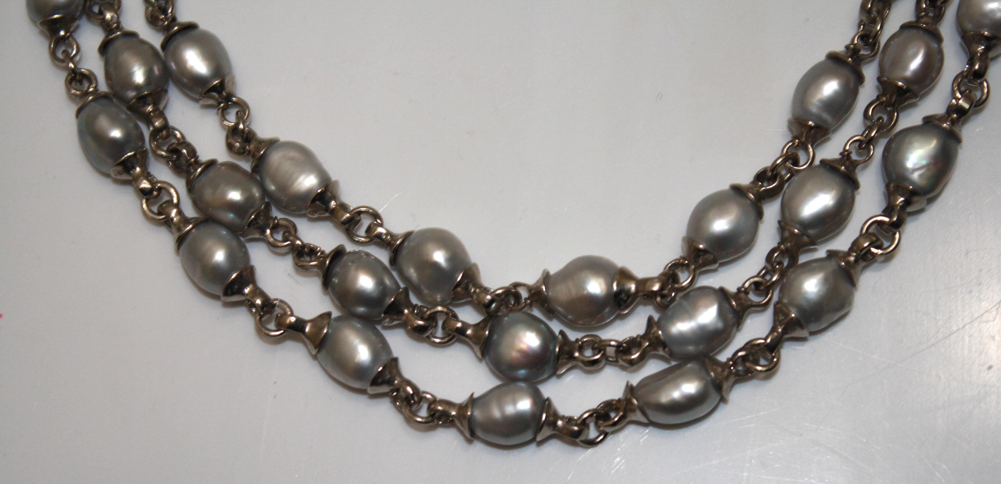 Modern Goossens Paris Grey Pearls Choker
