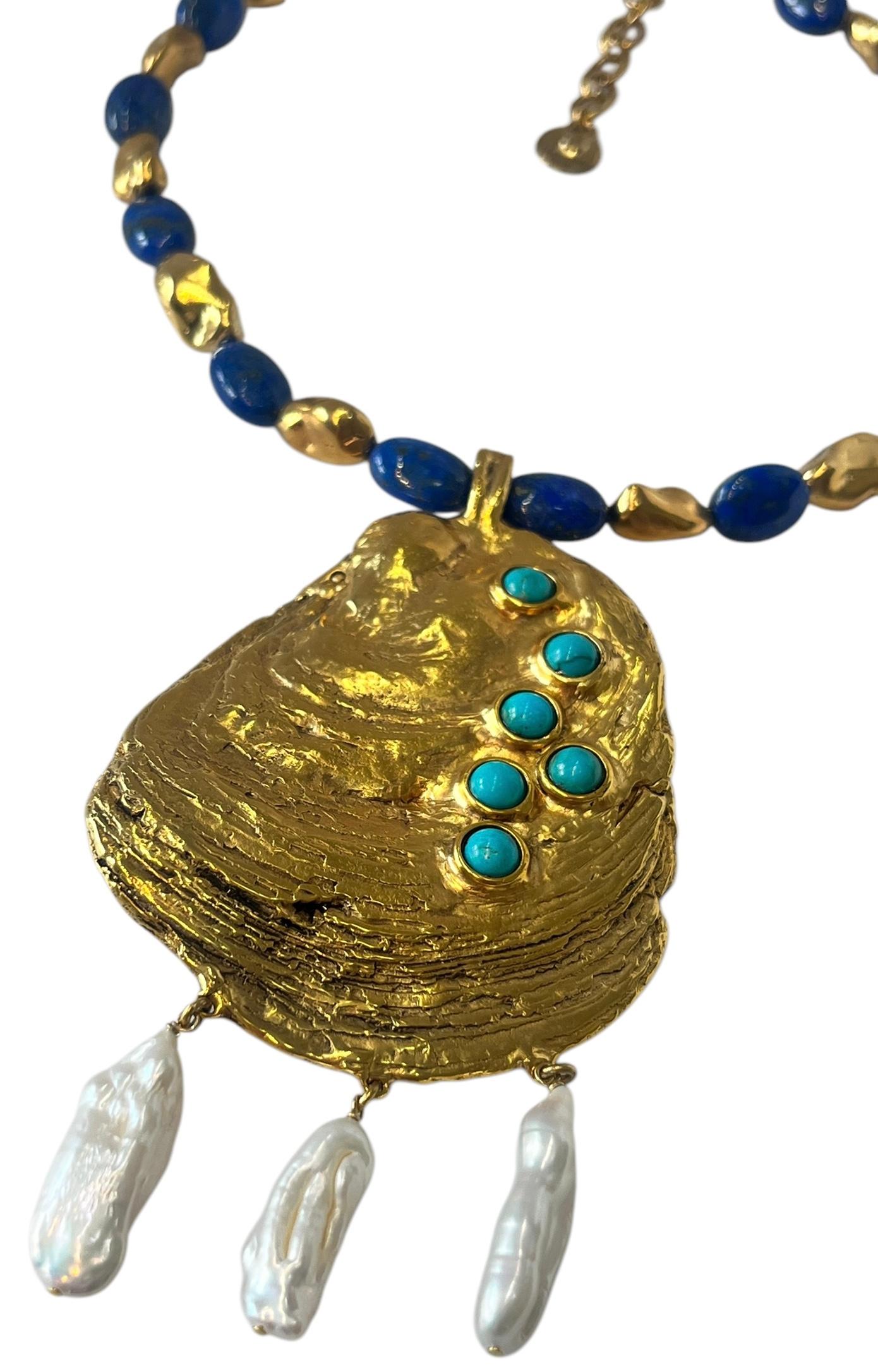 Collar de Concha Grande Goossens Paris Barroco en venta