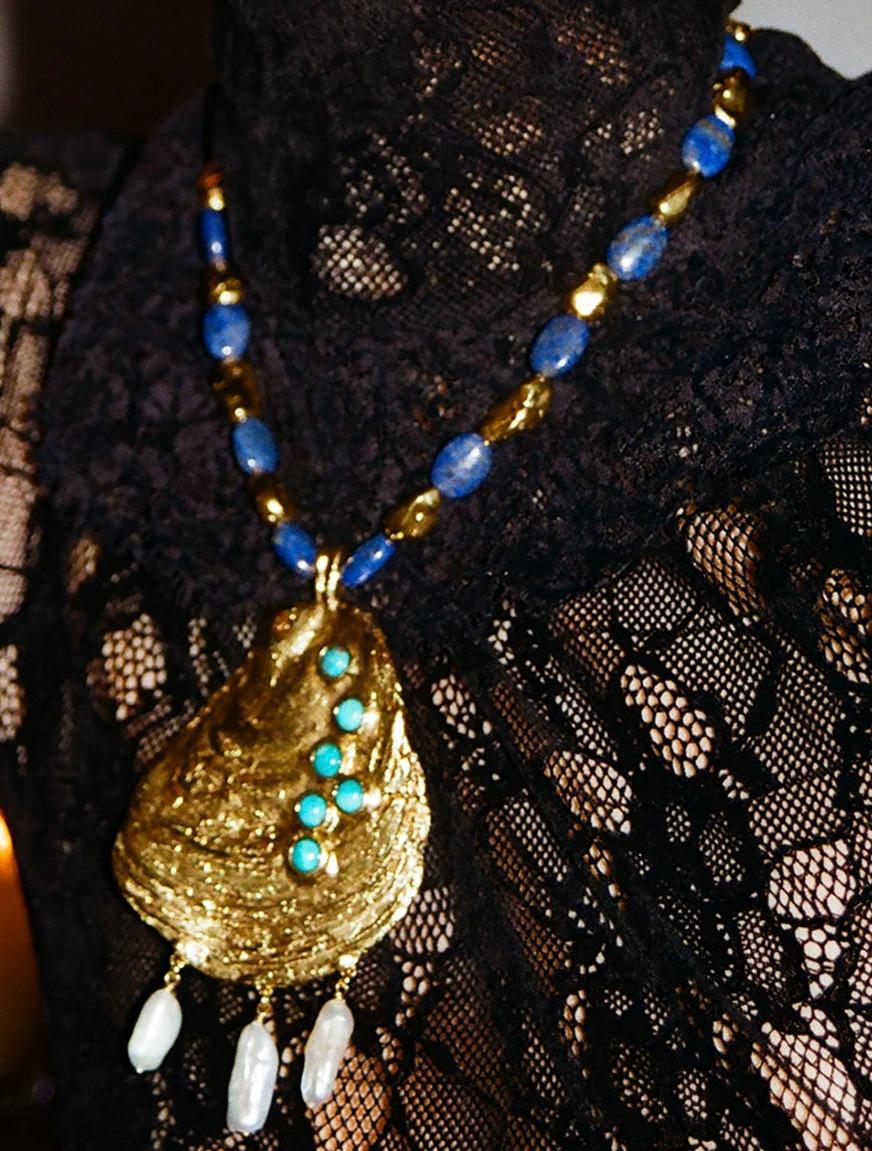 Collar de Concha Grande Goossens Paris en venta 2