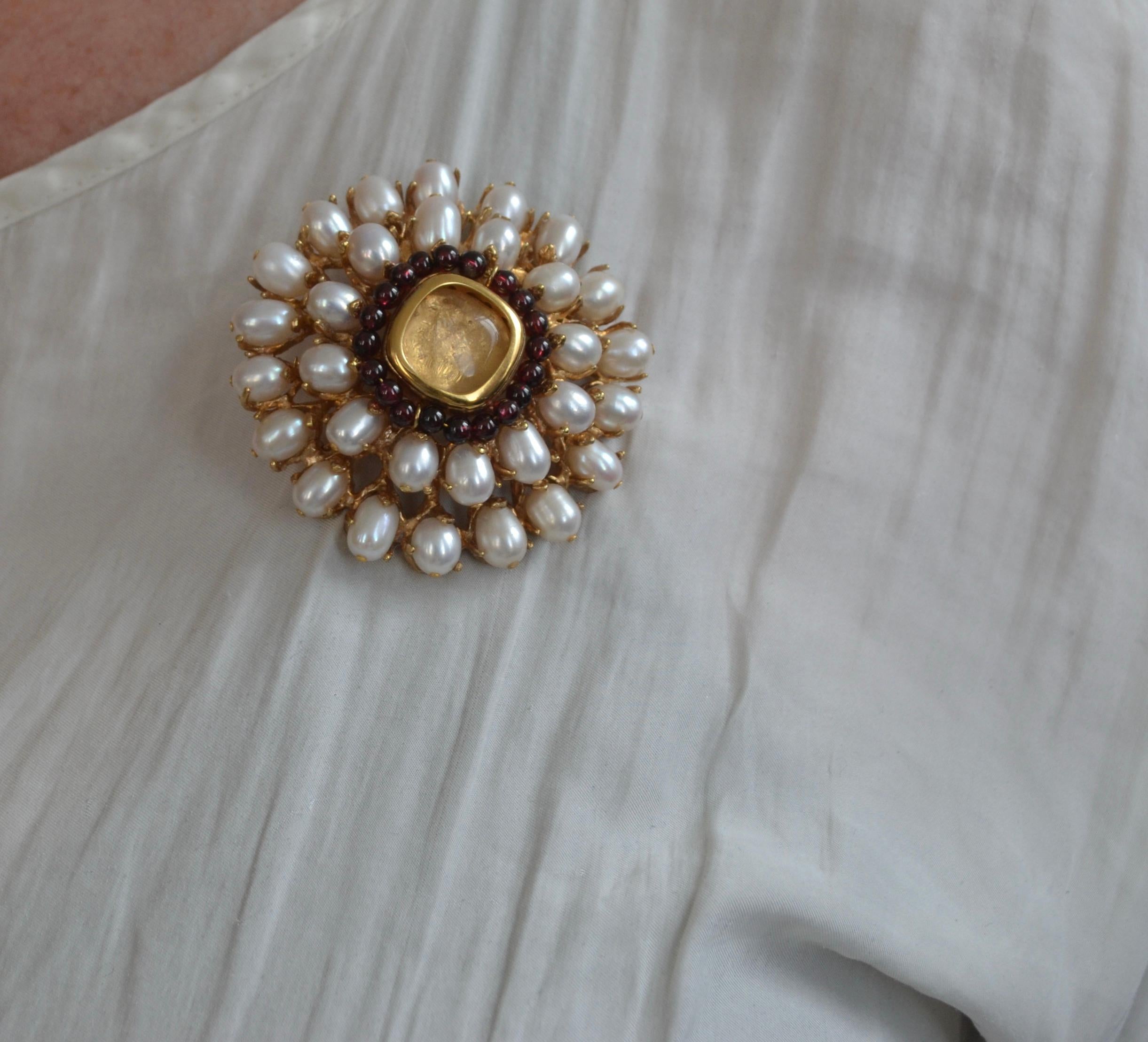 Broche baroque en perles de Goossens Paris en vente 1