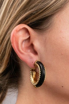 Goossens Wooden Clip-on Hoop Earrings