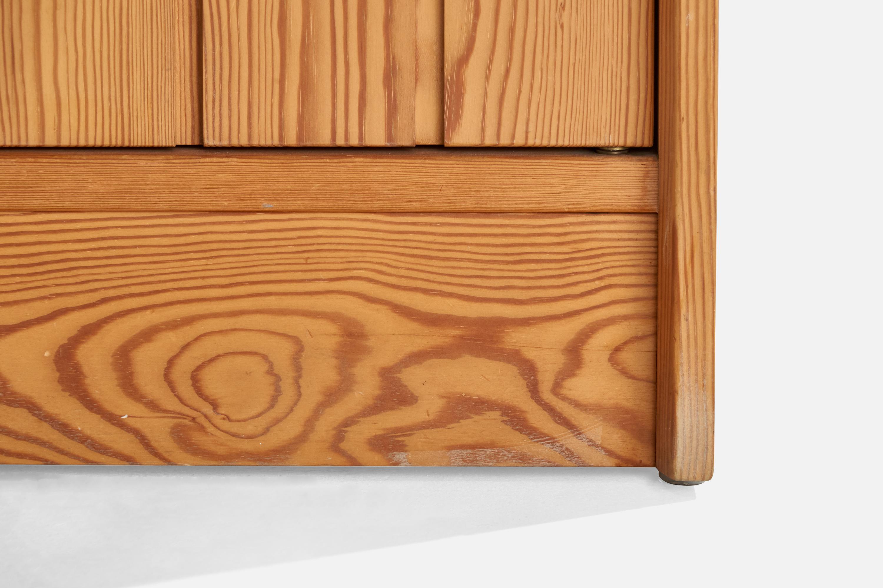 Göran Malmvall, Cabinet, Pine, Sweden, 1970s 2