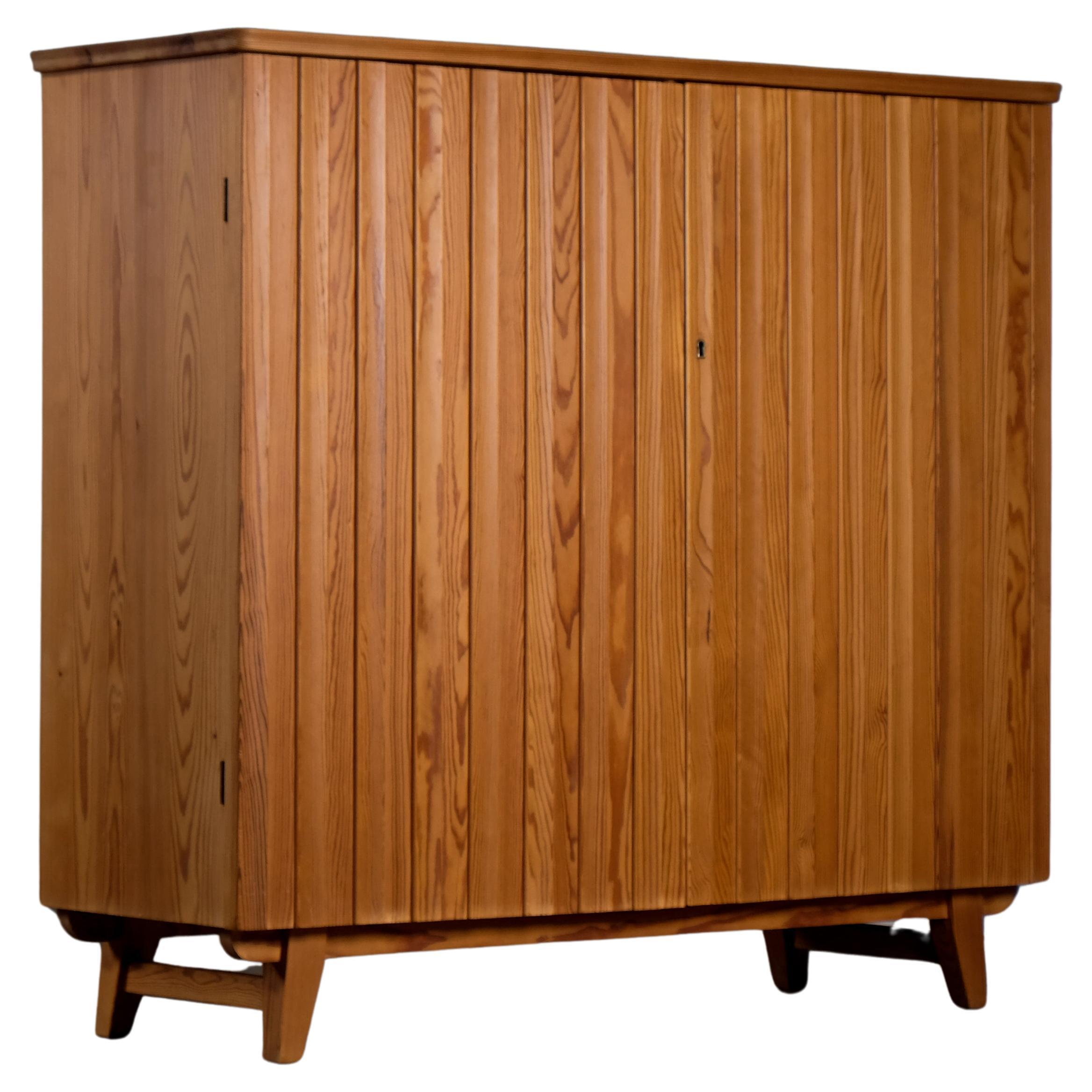 Göran Malmvall cabinet, Sweden, 1950s For Sale