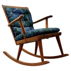 Modernistischer Schaukelstuhl aus Kiefernholz von Göran Malmvall, Svensk Fur, Schweden, 1940er Jahre