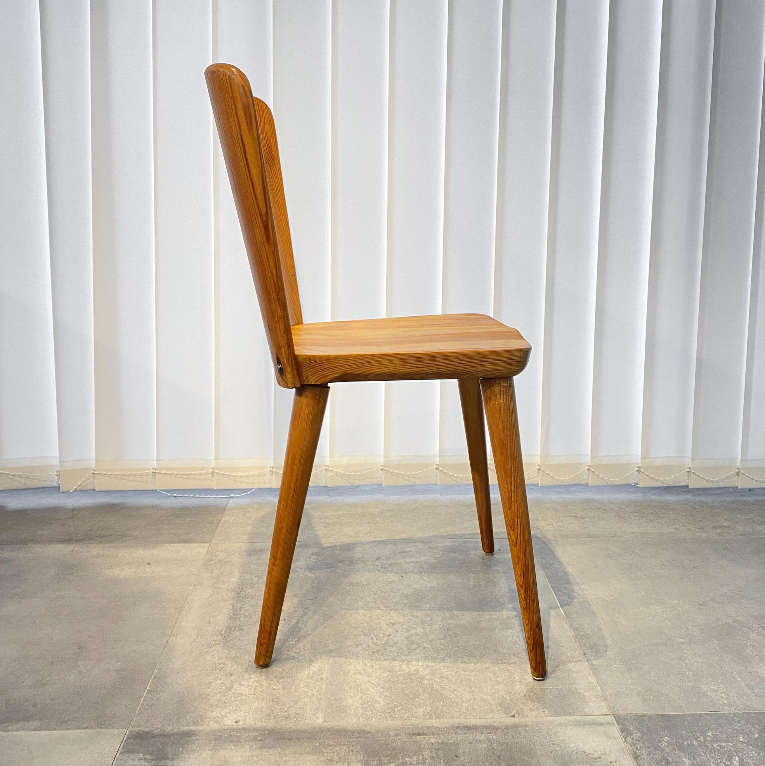 Scandinavian Modern Göran Malmvall pine chair 510 by Karl Andersson & Söner, Sweden, 1940s For Sale
