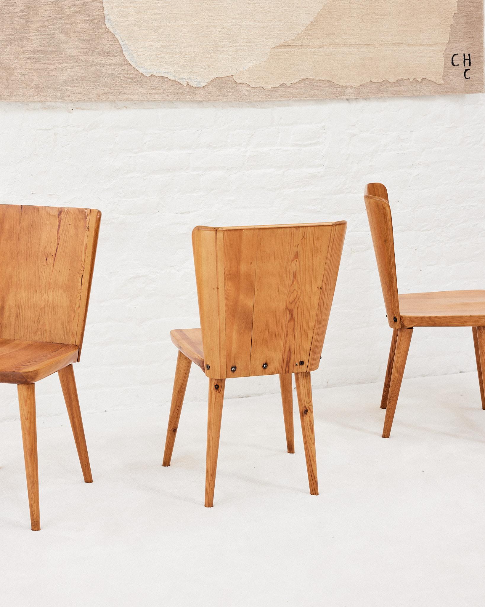 Goran Malmvall Set of 7 “510” Dining Chairs For Sale 1