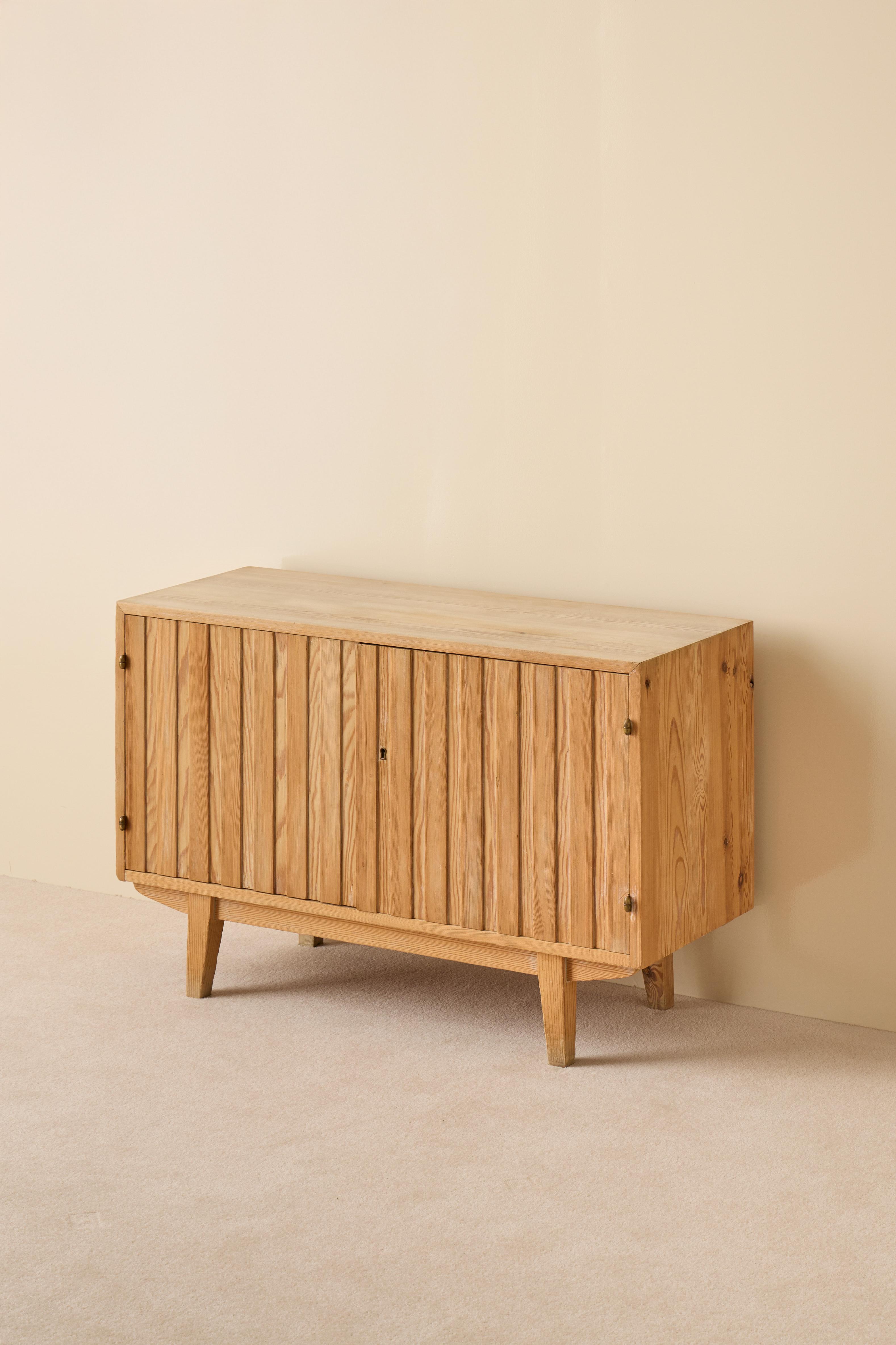Scandinavian Modern Göran Malmvall sideboard, Sweden, 1960s For Sale