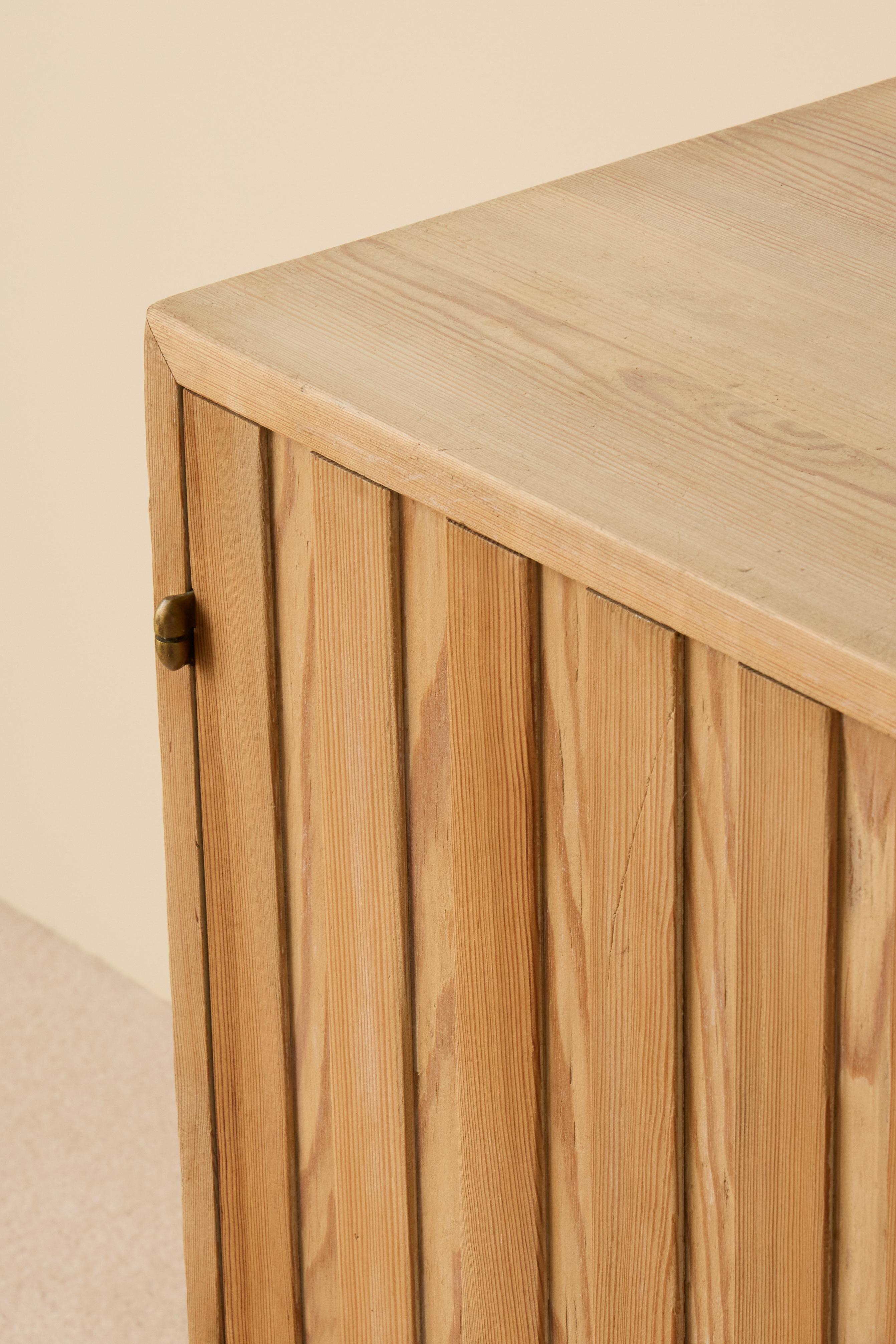 Pine Göran Malmvall sideboard, Sweden, 1960s For Sale
