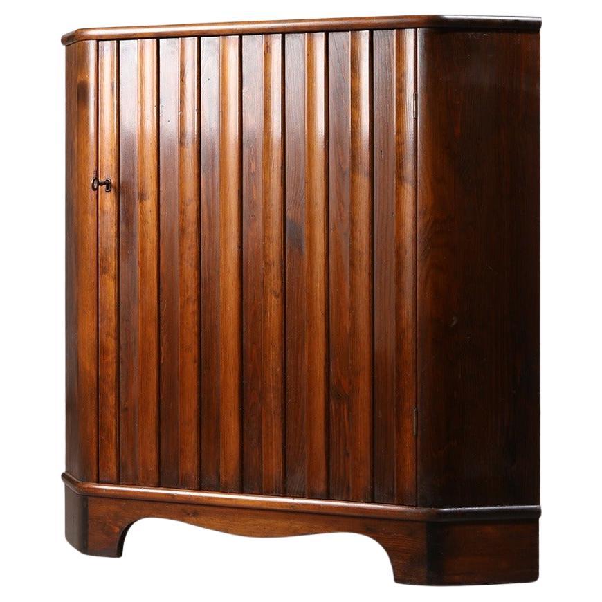 Göran Malmvall 'Sportstugemöbler' Corner Cabinet in Pine, 1950s