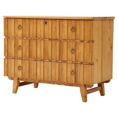 Goran Malmvall Swedish Fir Chest with Ring Handles, Sweden, 1940, signed