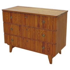 Göran Malmvall, Swedish Pine Chest