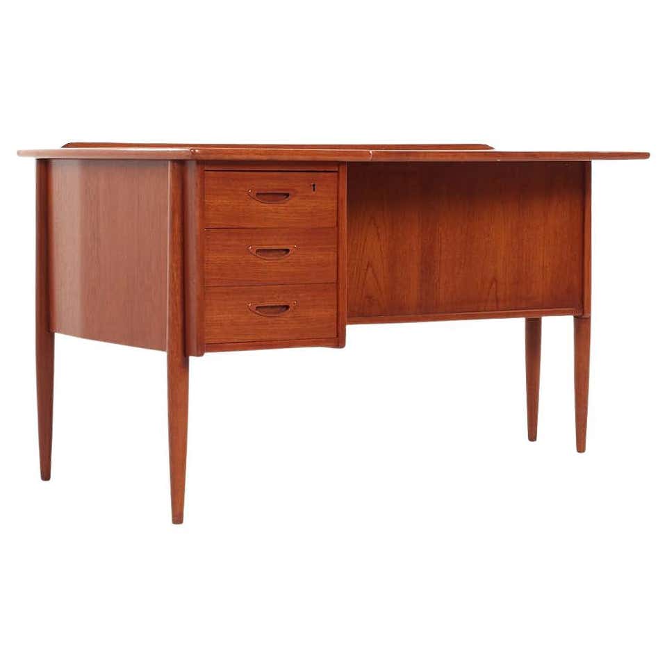 Teak Desks - 203 For Sale at 1stDibs | danish teak desk, danish teak ...