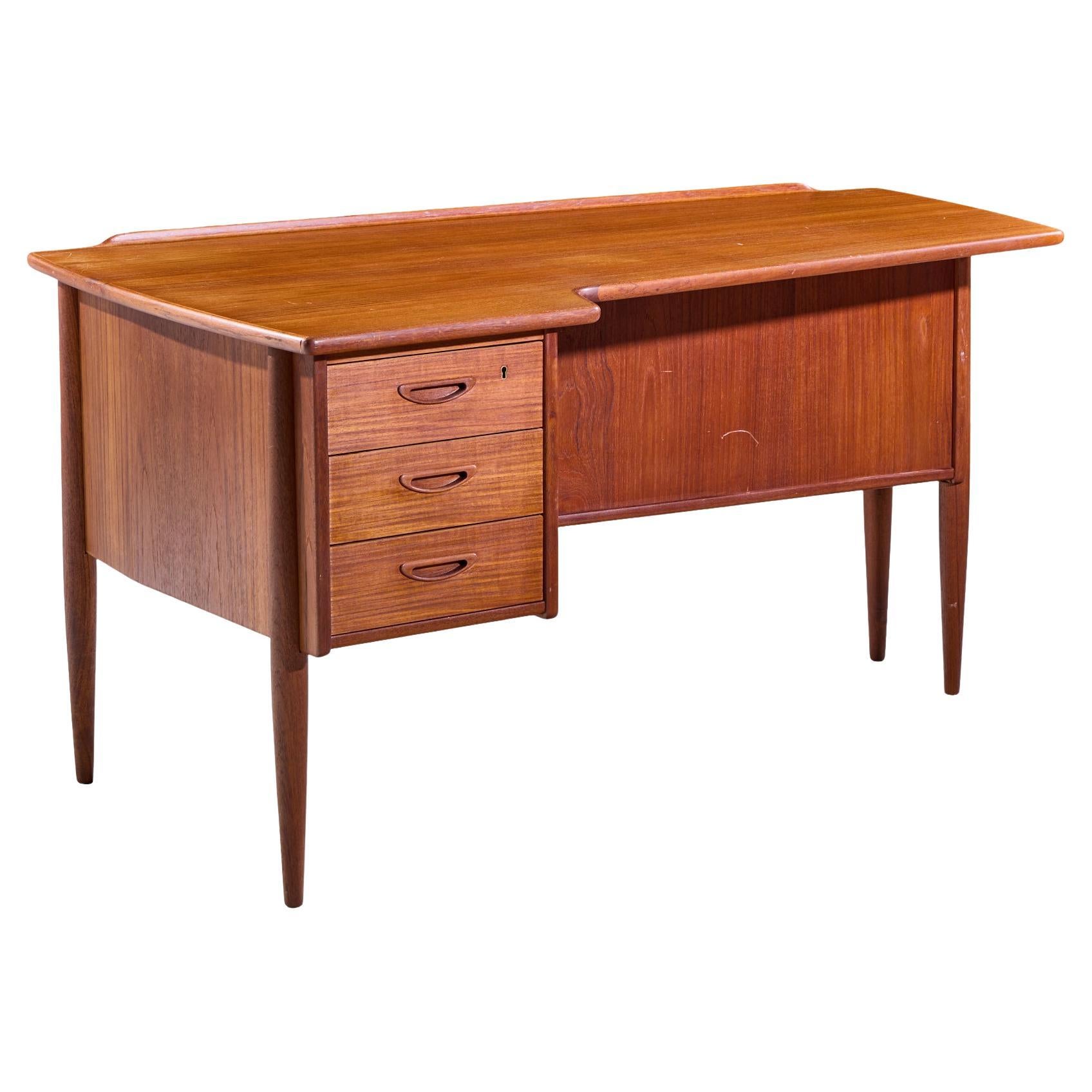 Goran Strand Desk - 7 For Sale on 1stDibs