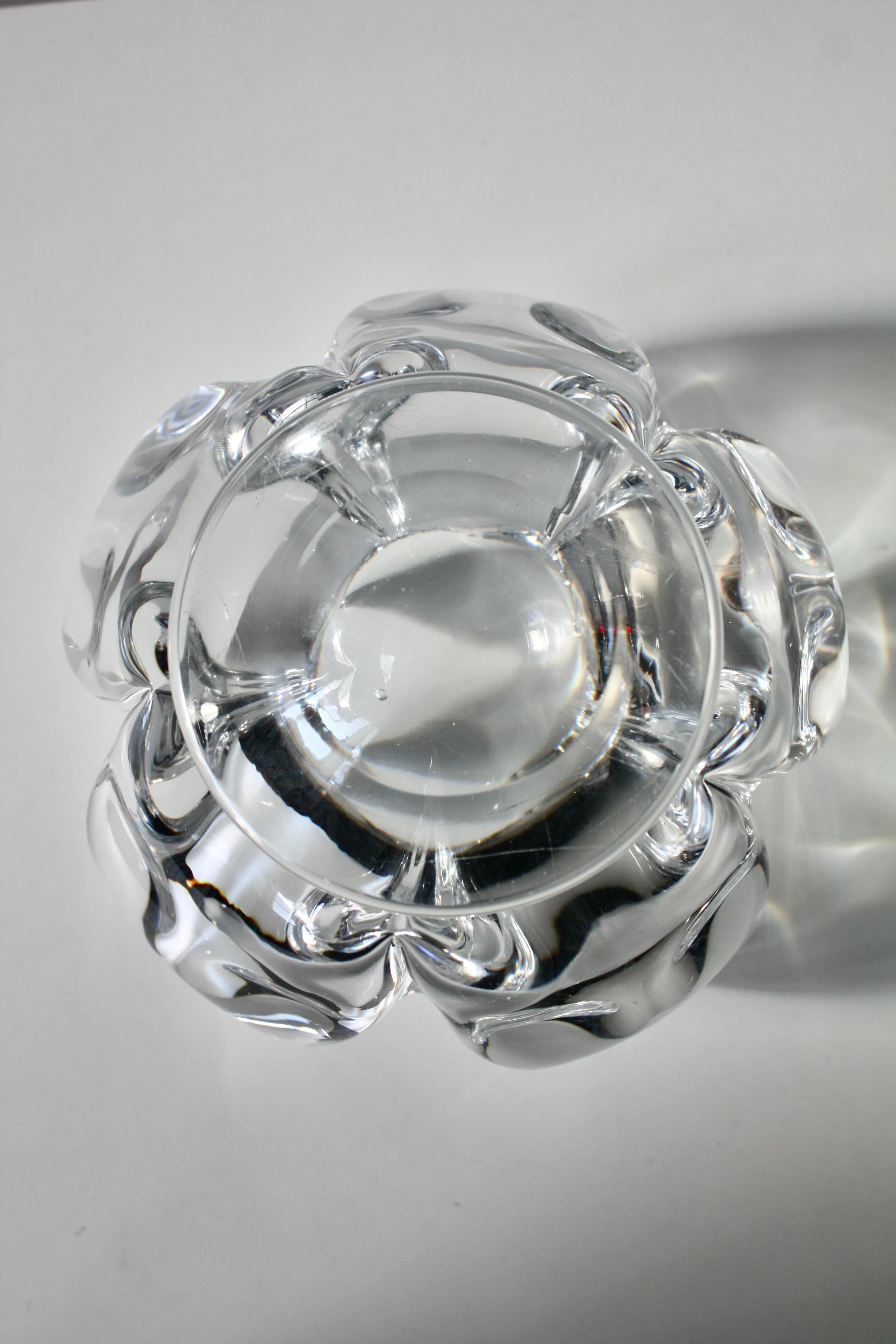 Cristallo Göran Wärff per Kosta Boda Ciotola in cristallo 'Vagga' - Swedish Art Glass Design in vendita