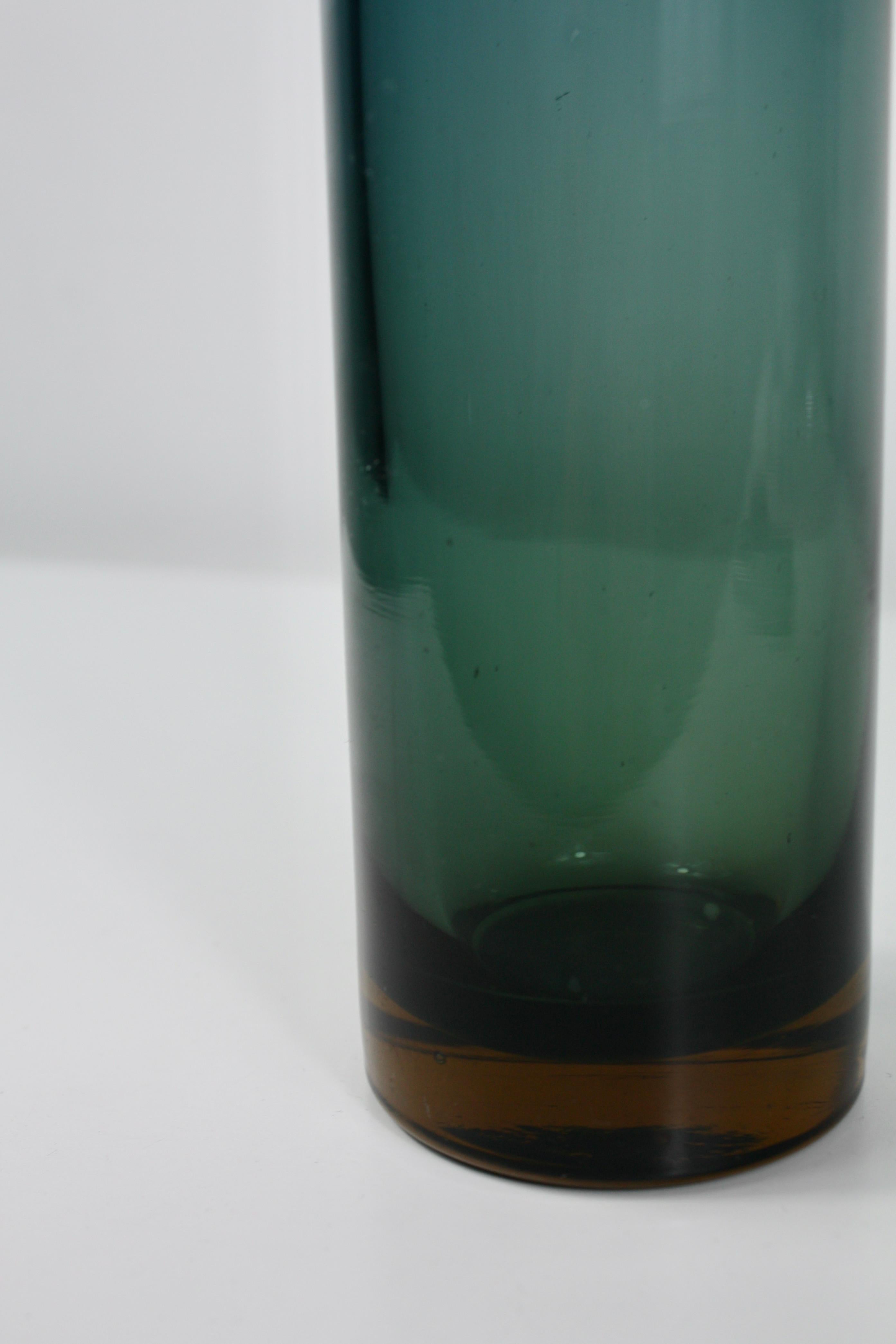 Vetro artistico Göran Wärff Pukeberg Vaso Tropico colorato in vetro soffiato a bocca, Svezia, 1960 in vendita