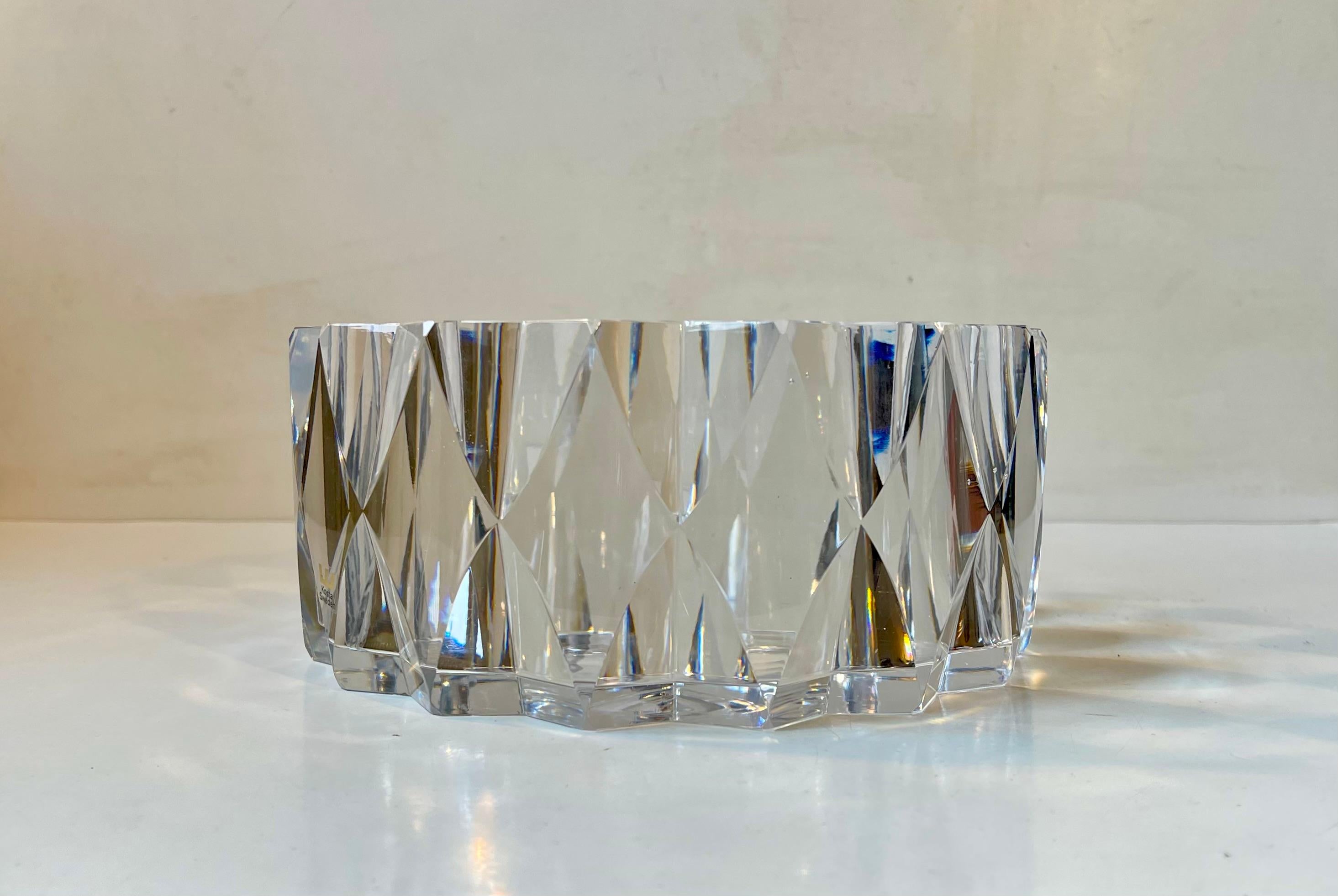 Modern Göran Wärff Sculptural Multi-Faceted Bowl in Cut Crystal for Kosta Sweden For Sale