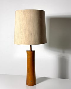 Lampada da tavolo in ceramica intarsiata in legno di noce di Gordon & Jane Martz, Marshall Studios, 1960