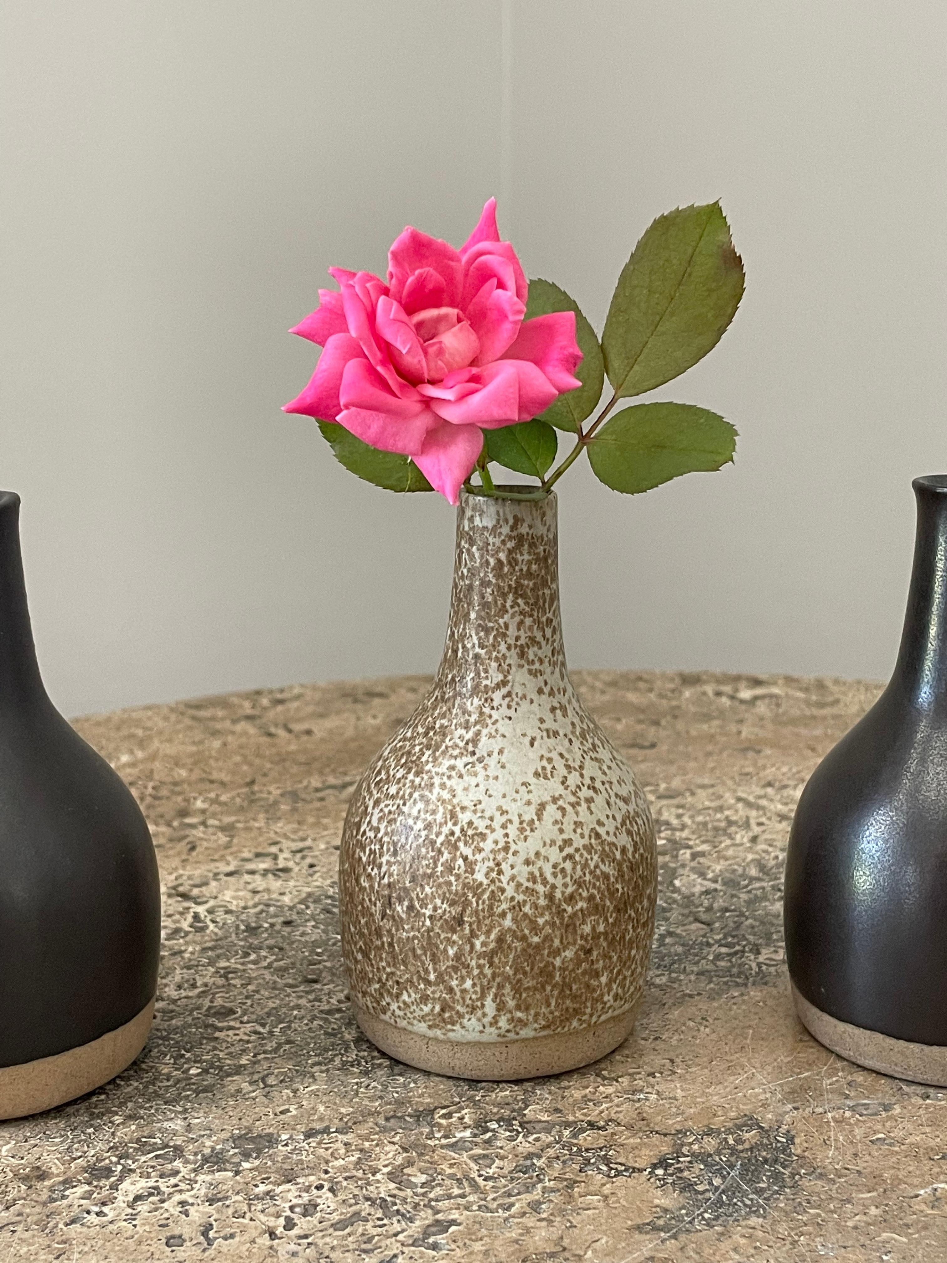 Gordon and Jane Martz Collection of Ceramic Vases For Sale 3